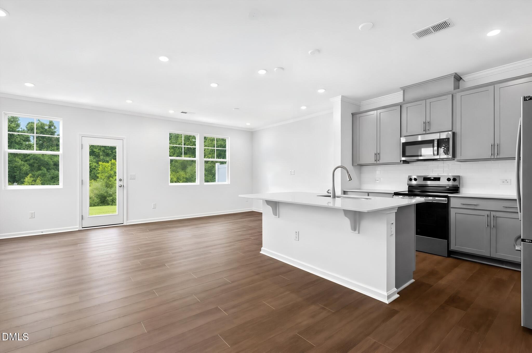 220 Blossom Field Way Property Photo 8