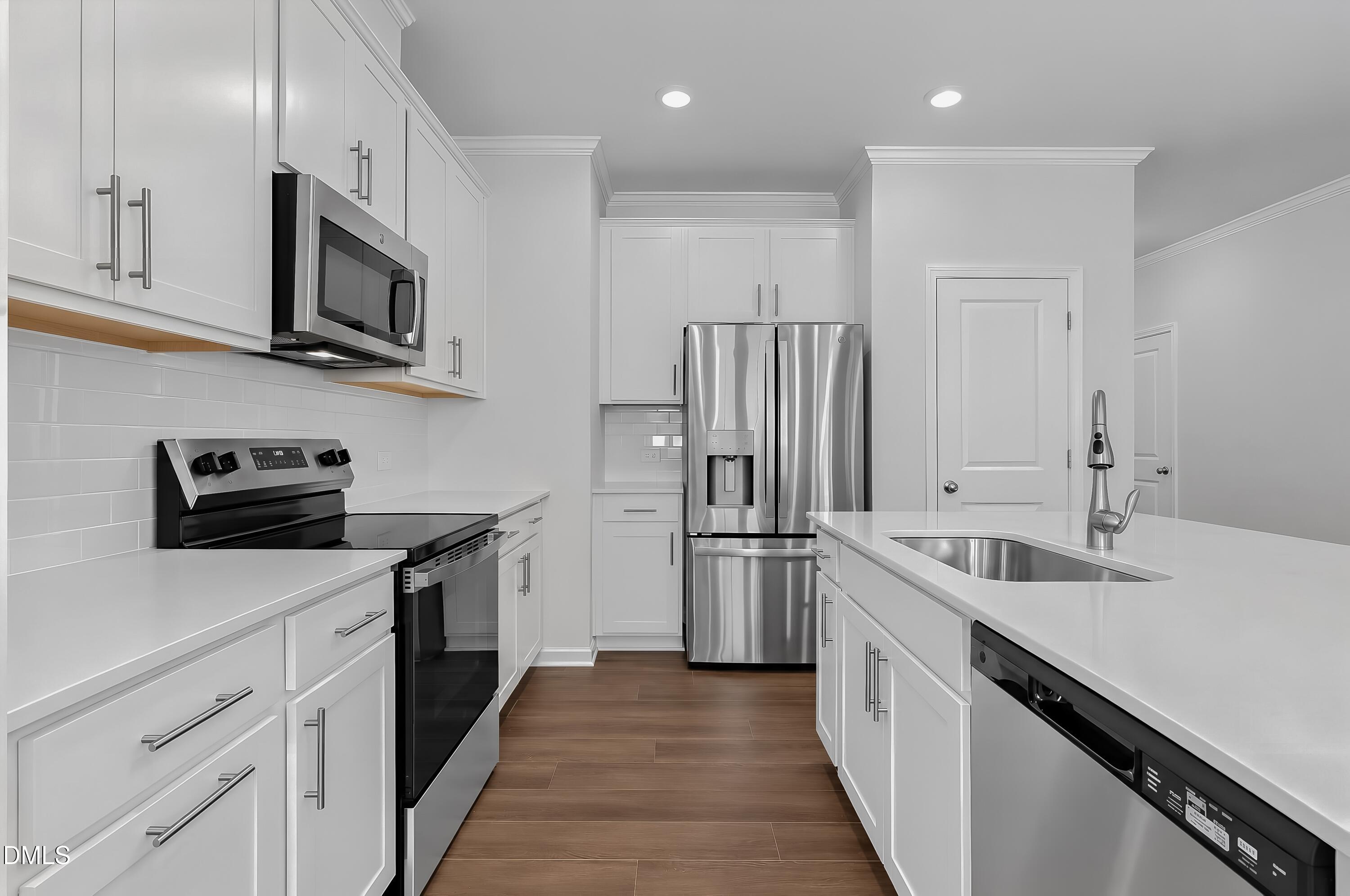 220 Blossom Field Way Property Photo 9