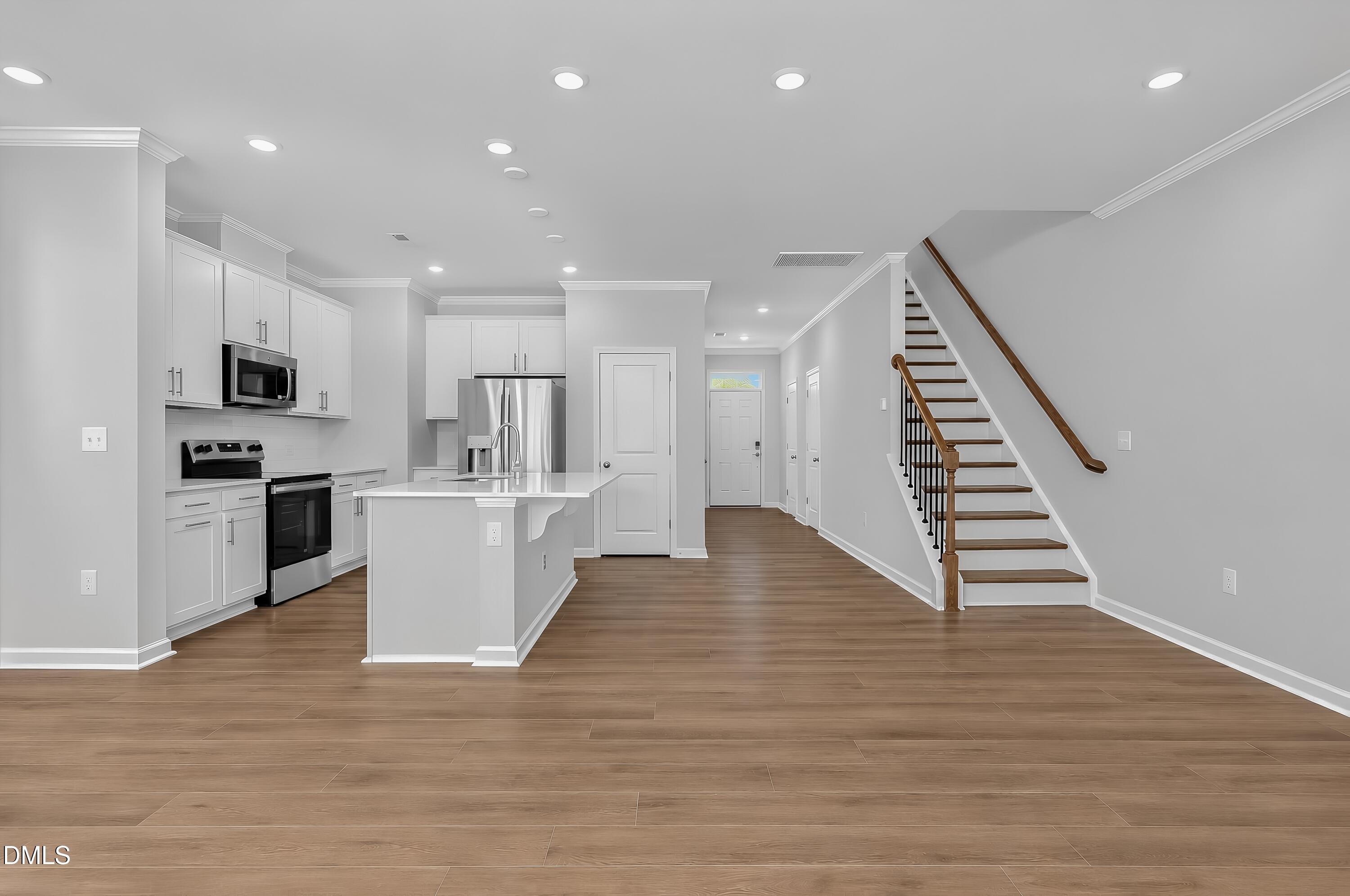 220 Blossom Field Way Property Photo 12