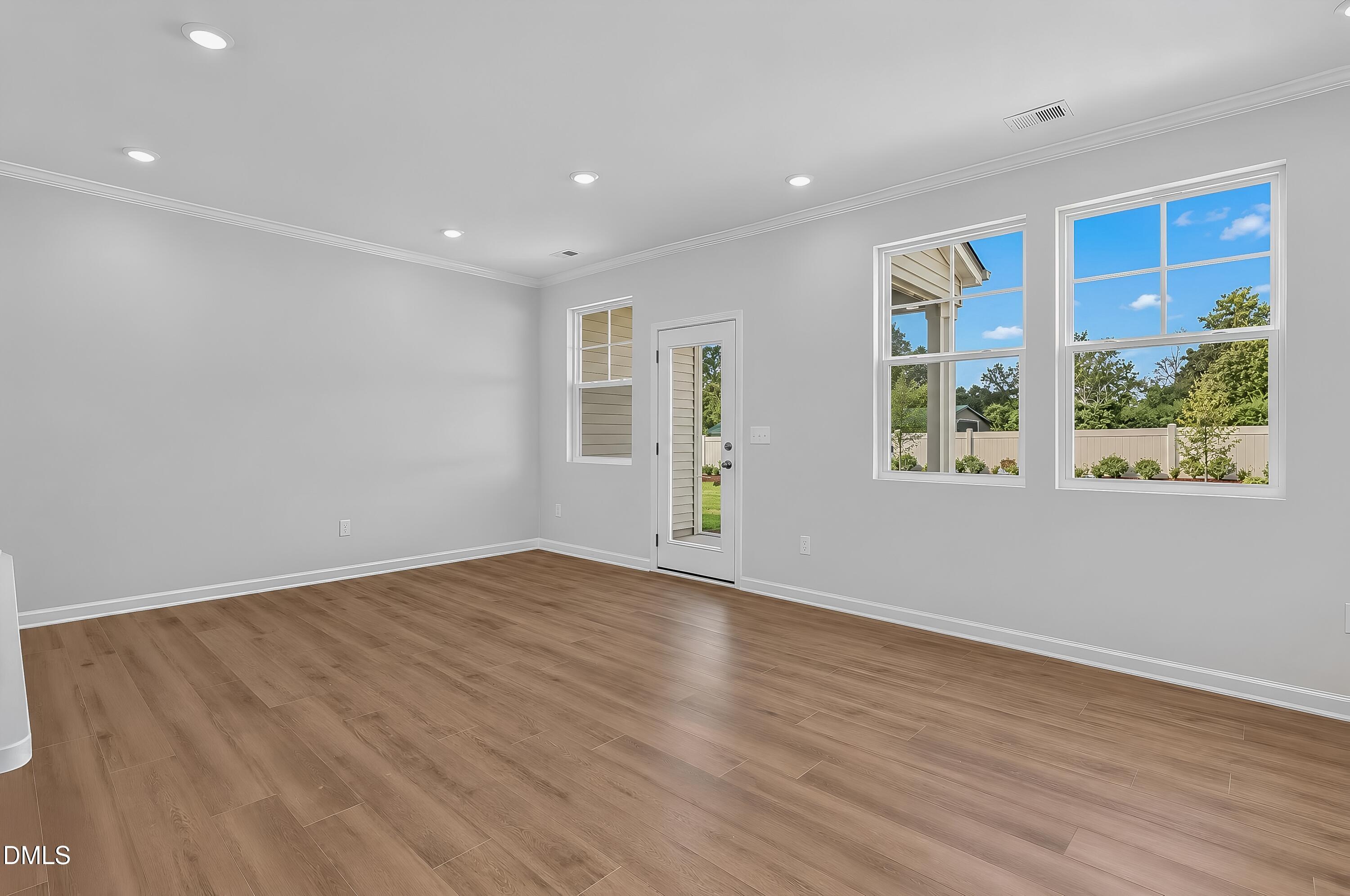 220 Blossom Field Way Property Photo 15