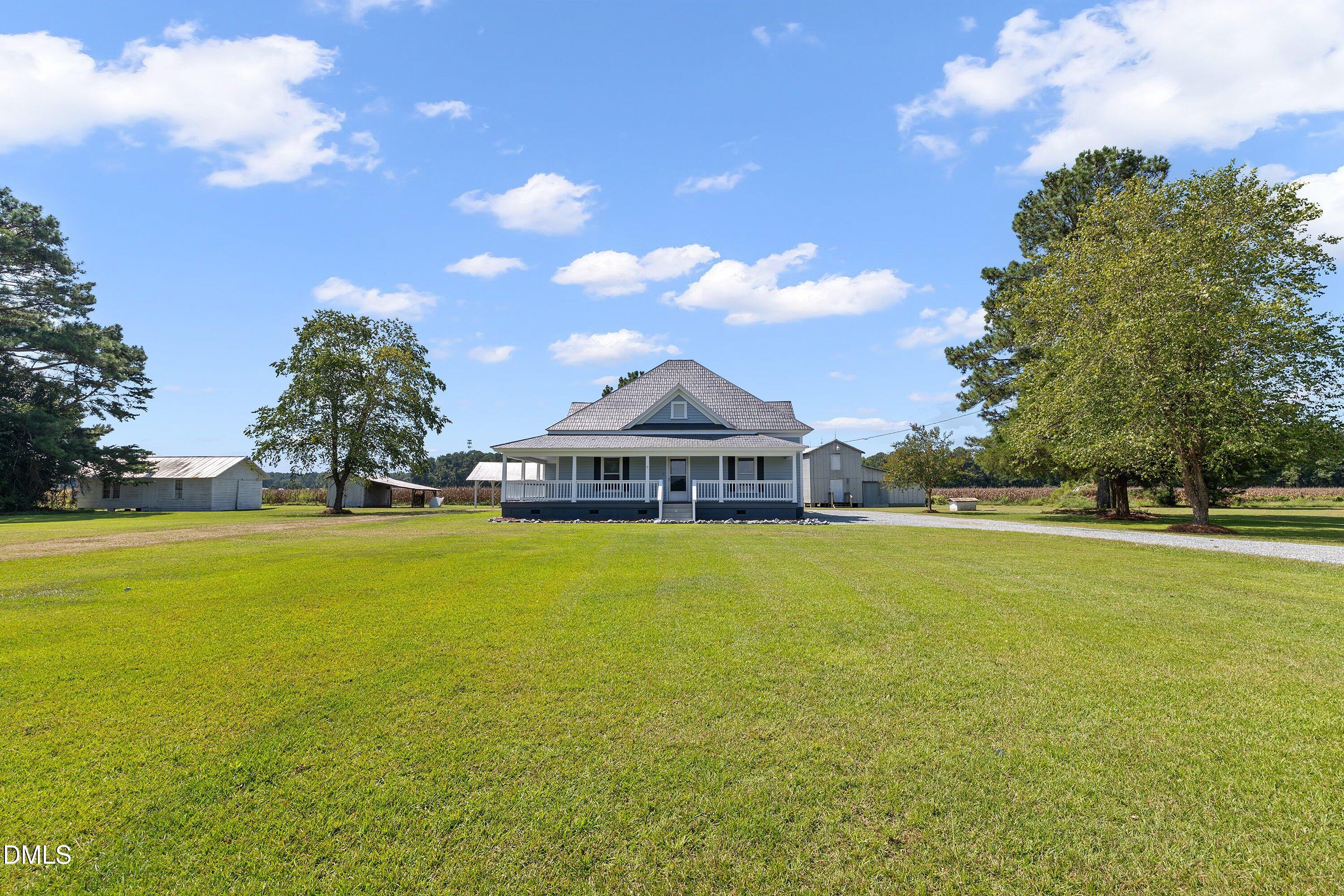 754 5 Points Road Property Photo 3
