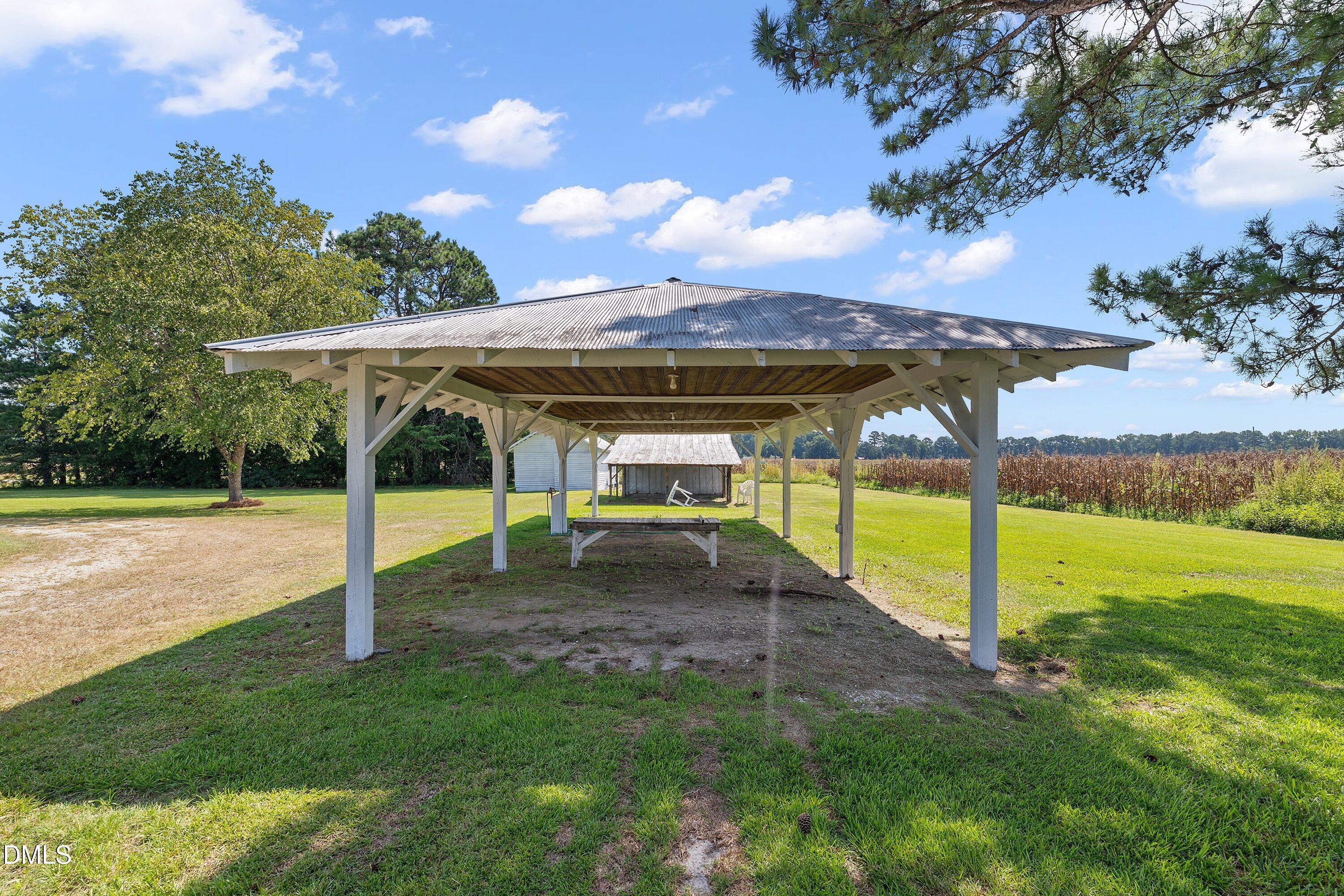 754 5 Points Road Property Photo 33