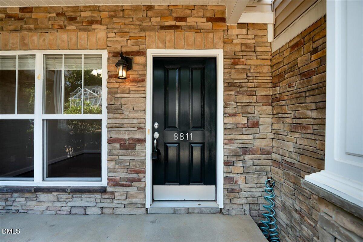 8811 Orchard Grove Way Property Photo 2