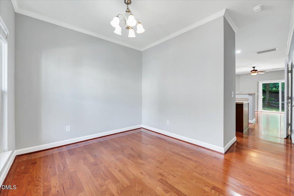 8811 Orchard Grove Way Property Photo 3