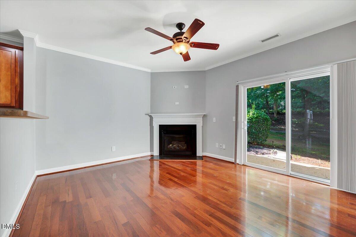 8811 Orchard Grove Way Property Photo 9