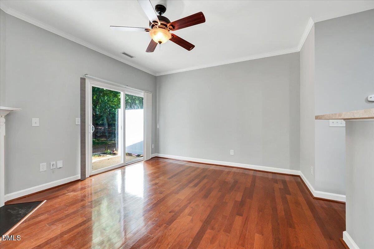 8811 Orchard Grove Way Property Photo 10
