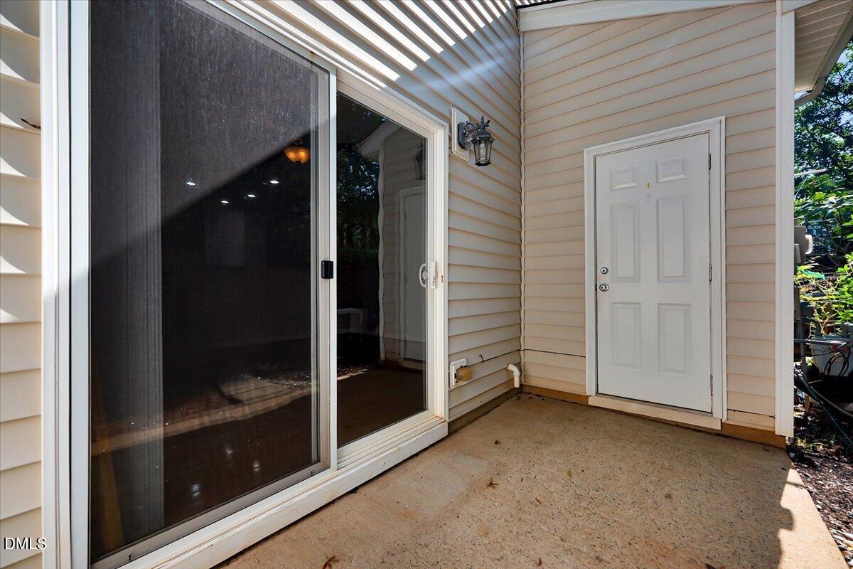 8811 Orchard Grove Way Property Photo 22