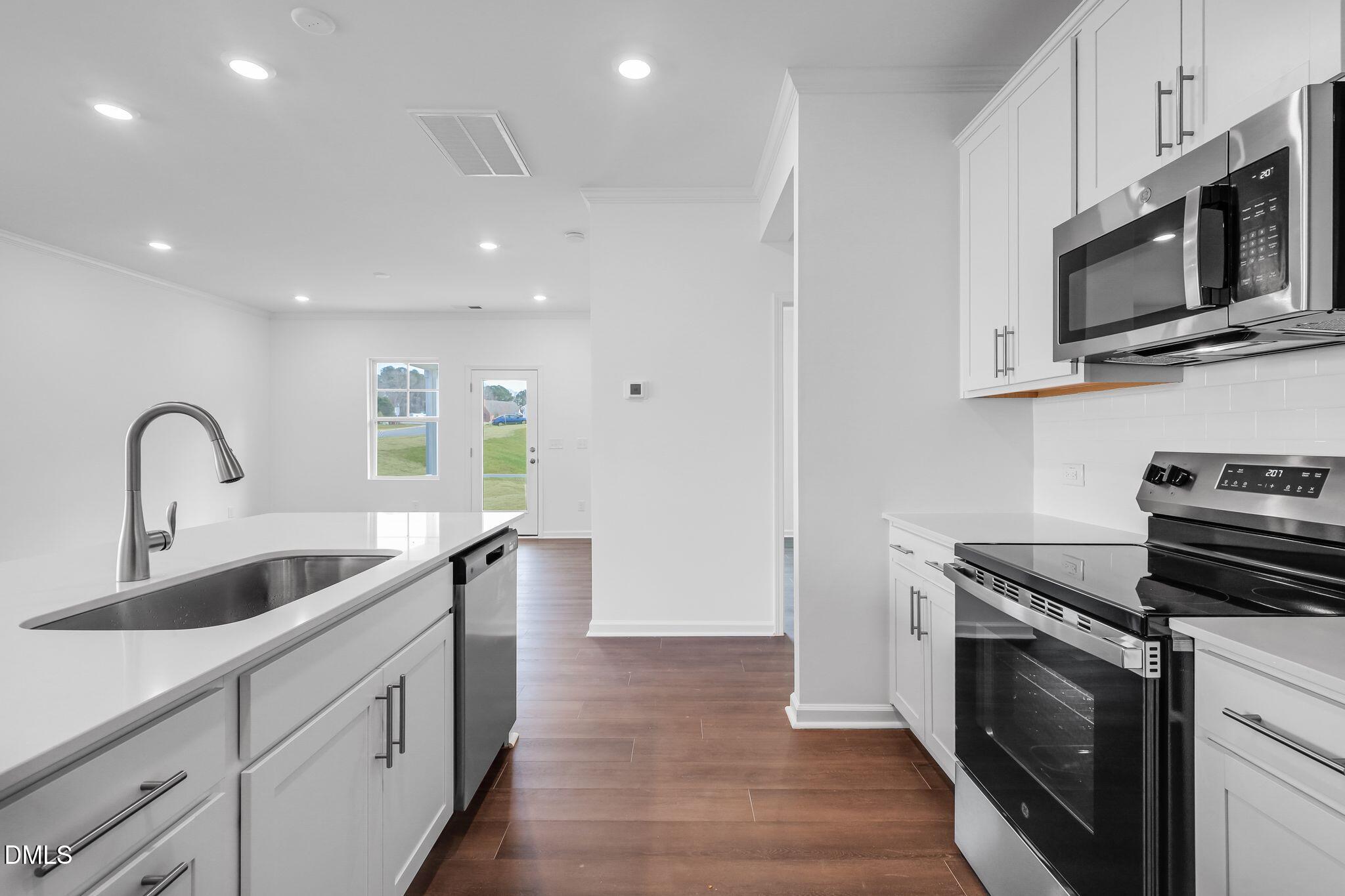 278 Beachcomber Drive Property Photo 13