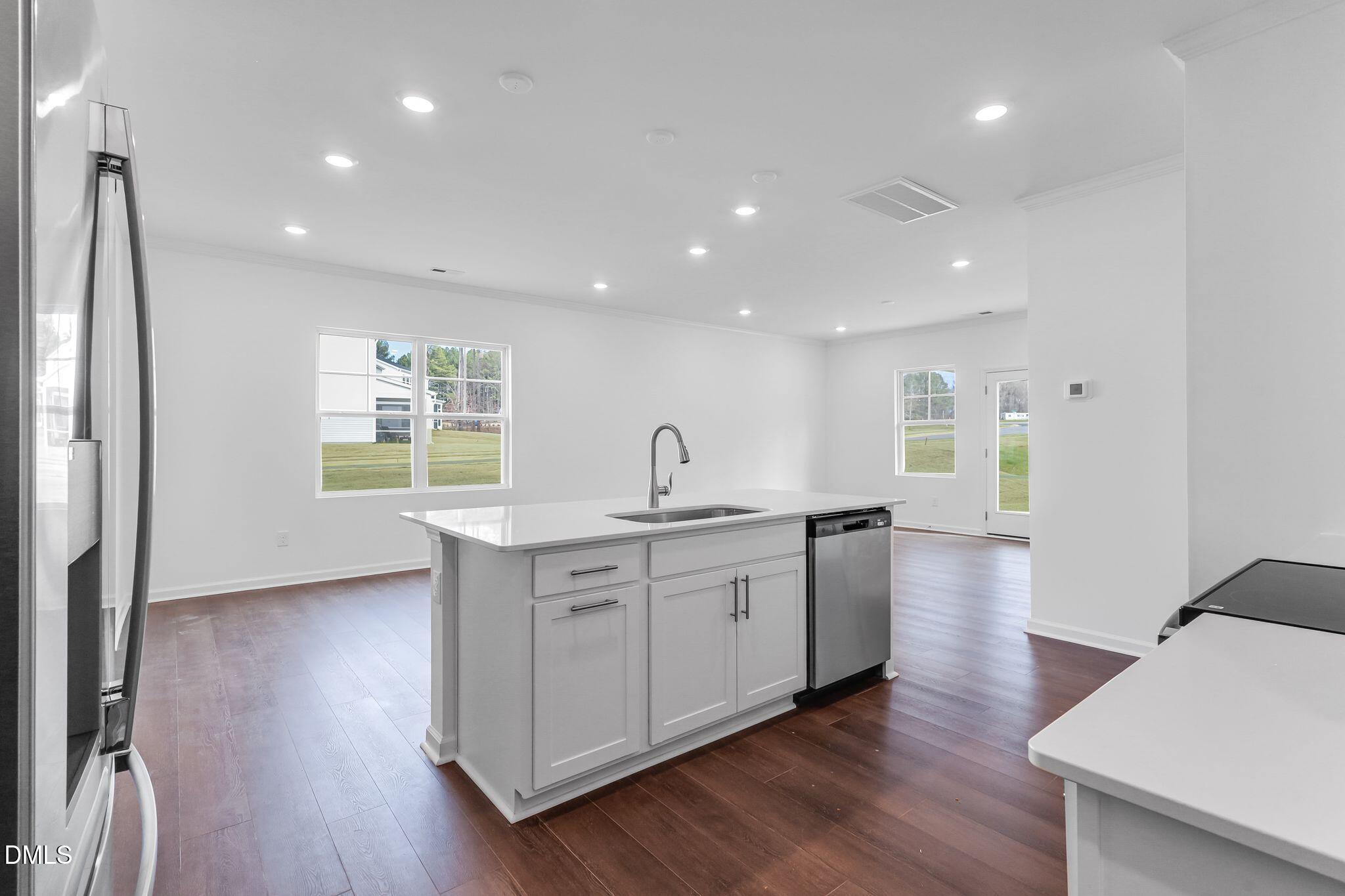 278 Beachcomber Drive Property Photo 14