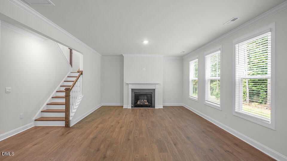 5028 Dezola Street Property Photo 9