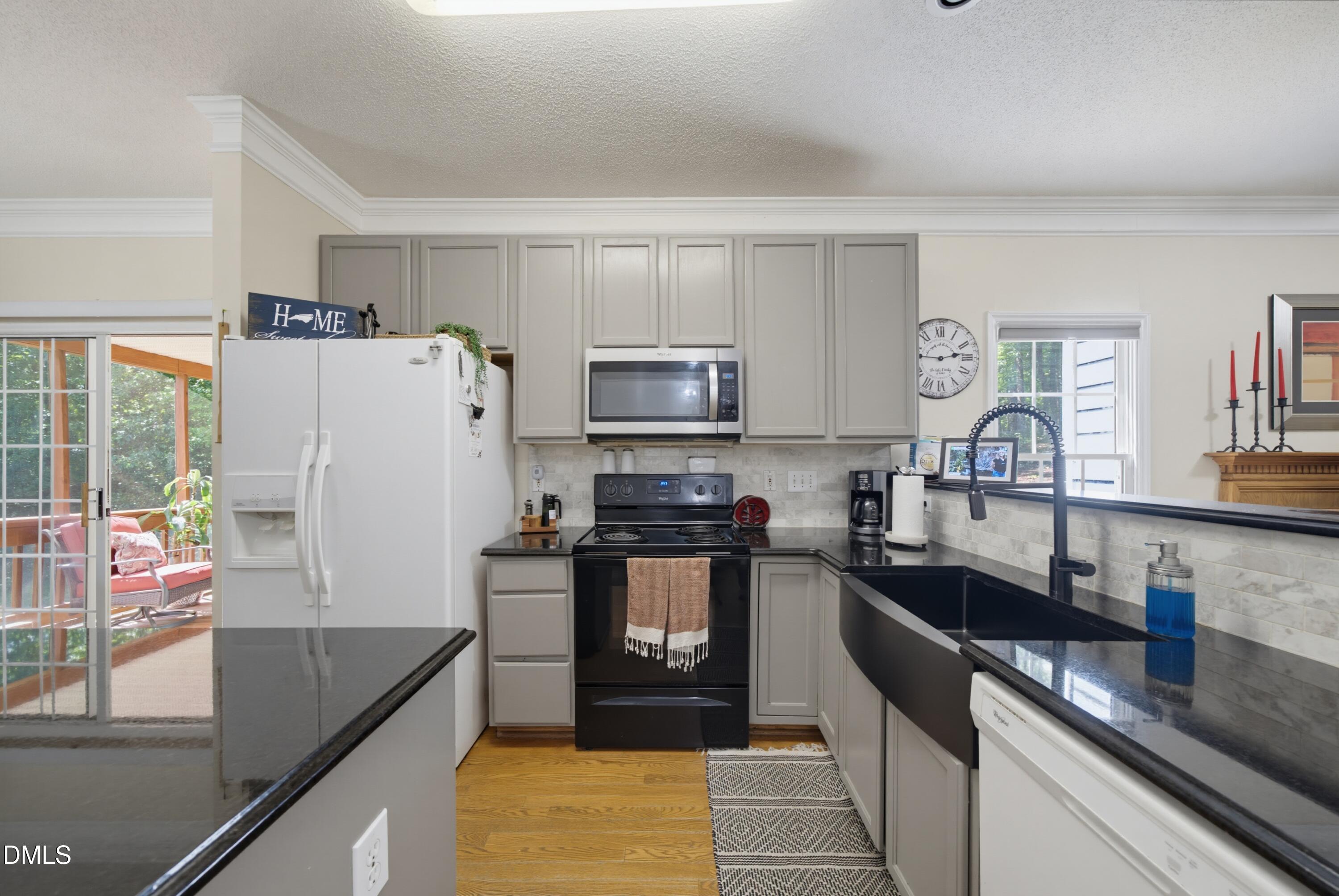 6912 Brigmore Court Property Photo 10