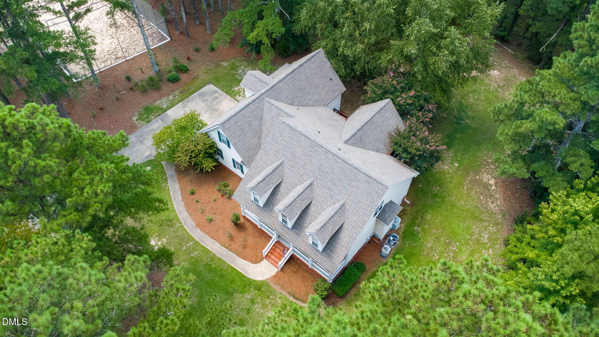 1007 Swift Creek Drive Property Photo 6