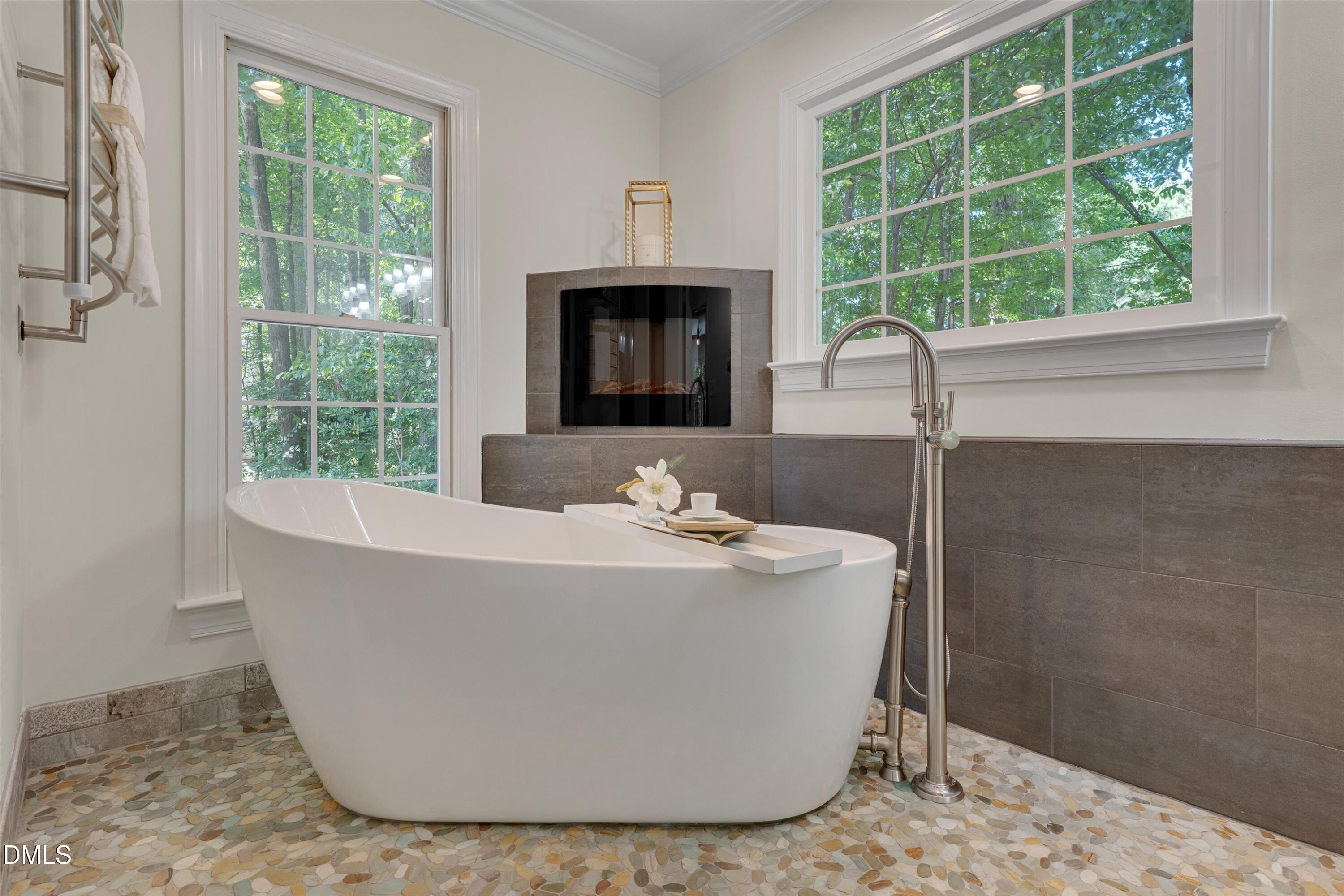 209 Connors Circle Property Photo 16
