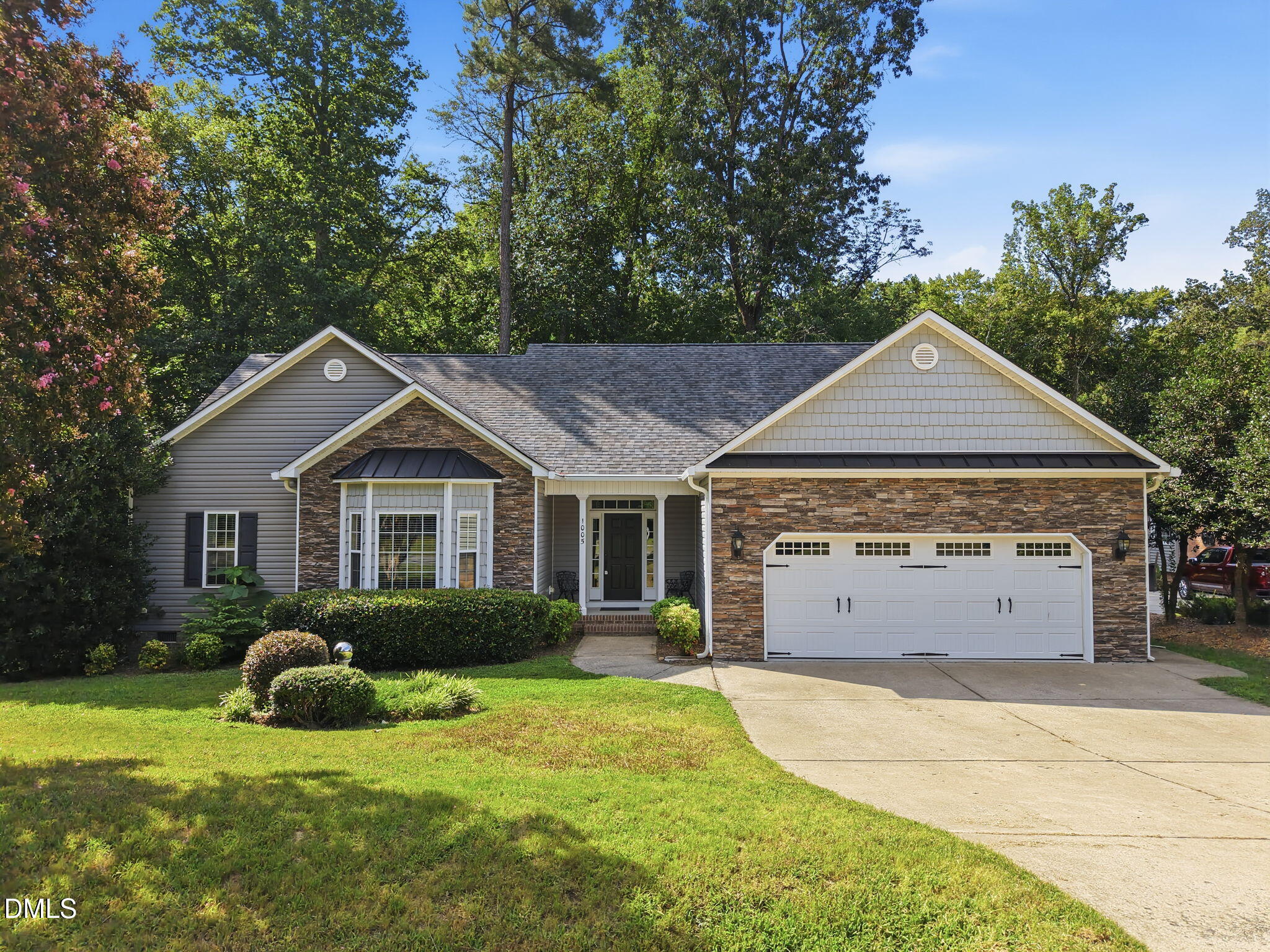 1005 Shannon Court