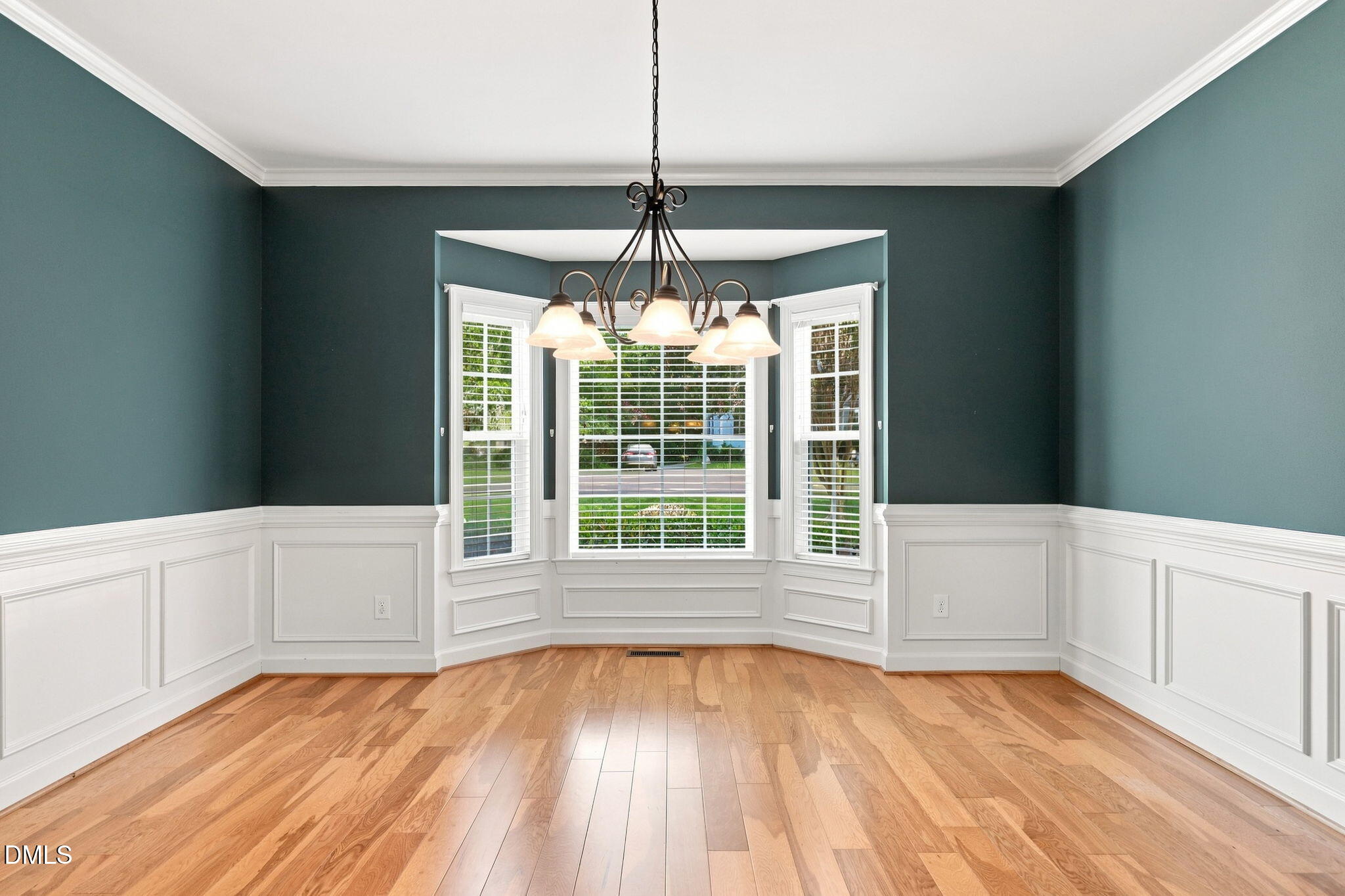 1005 Shannon Court Property Photo 18