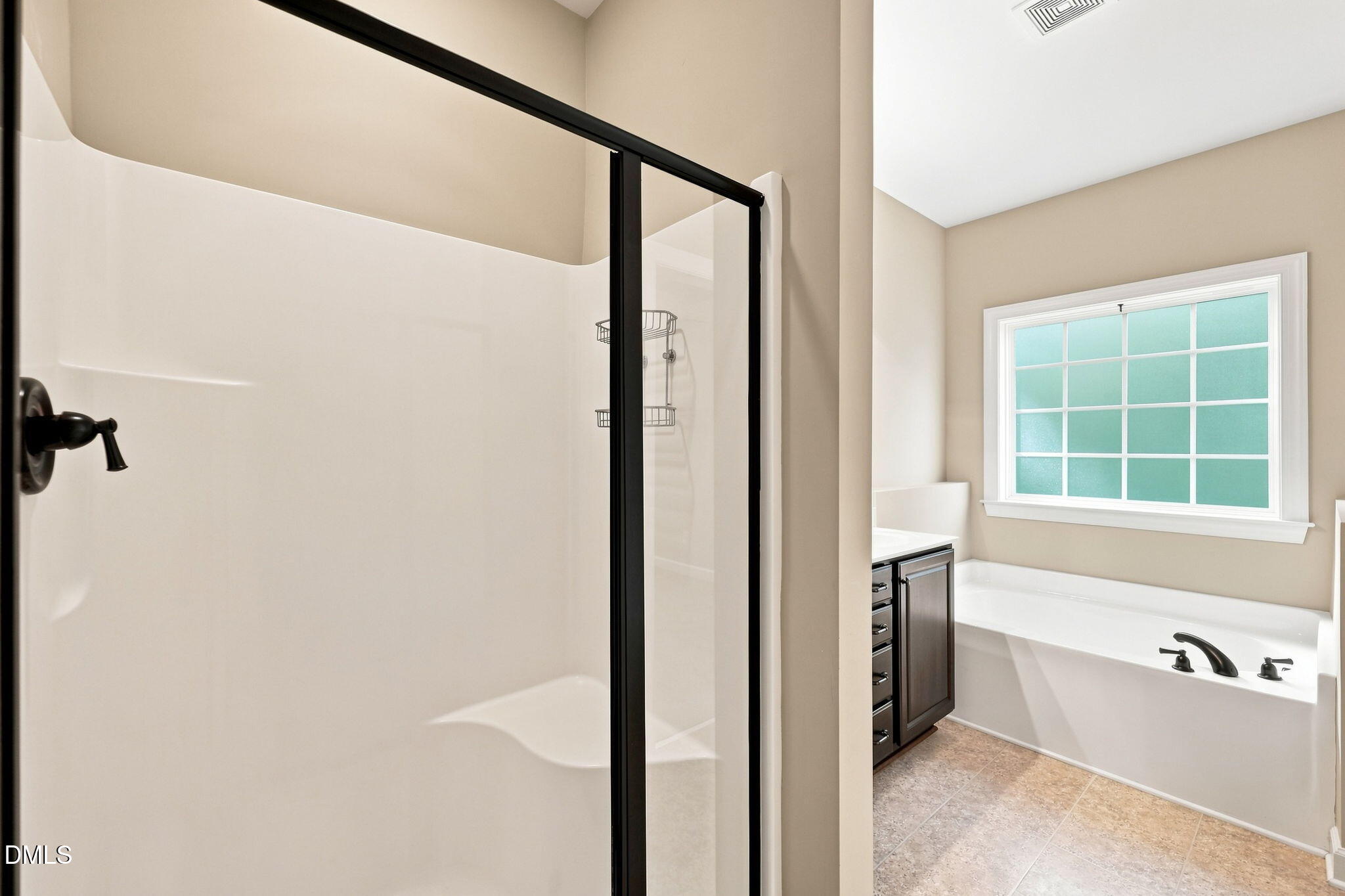 1005 Shannon Court Property Photo 27
