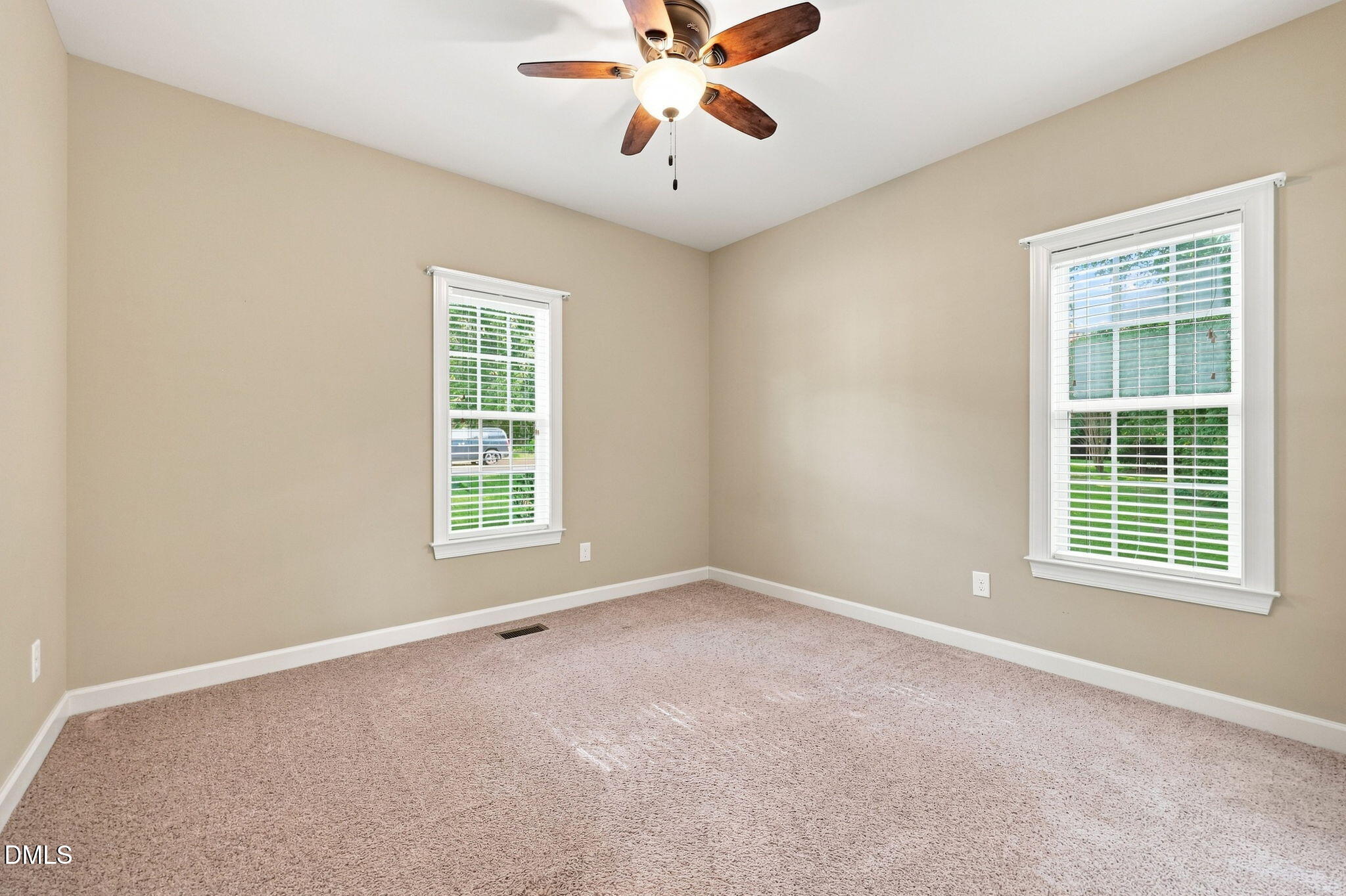 1005 Shannon Court Property Photo 33