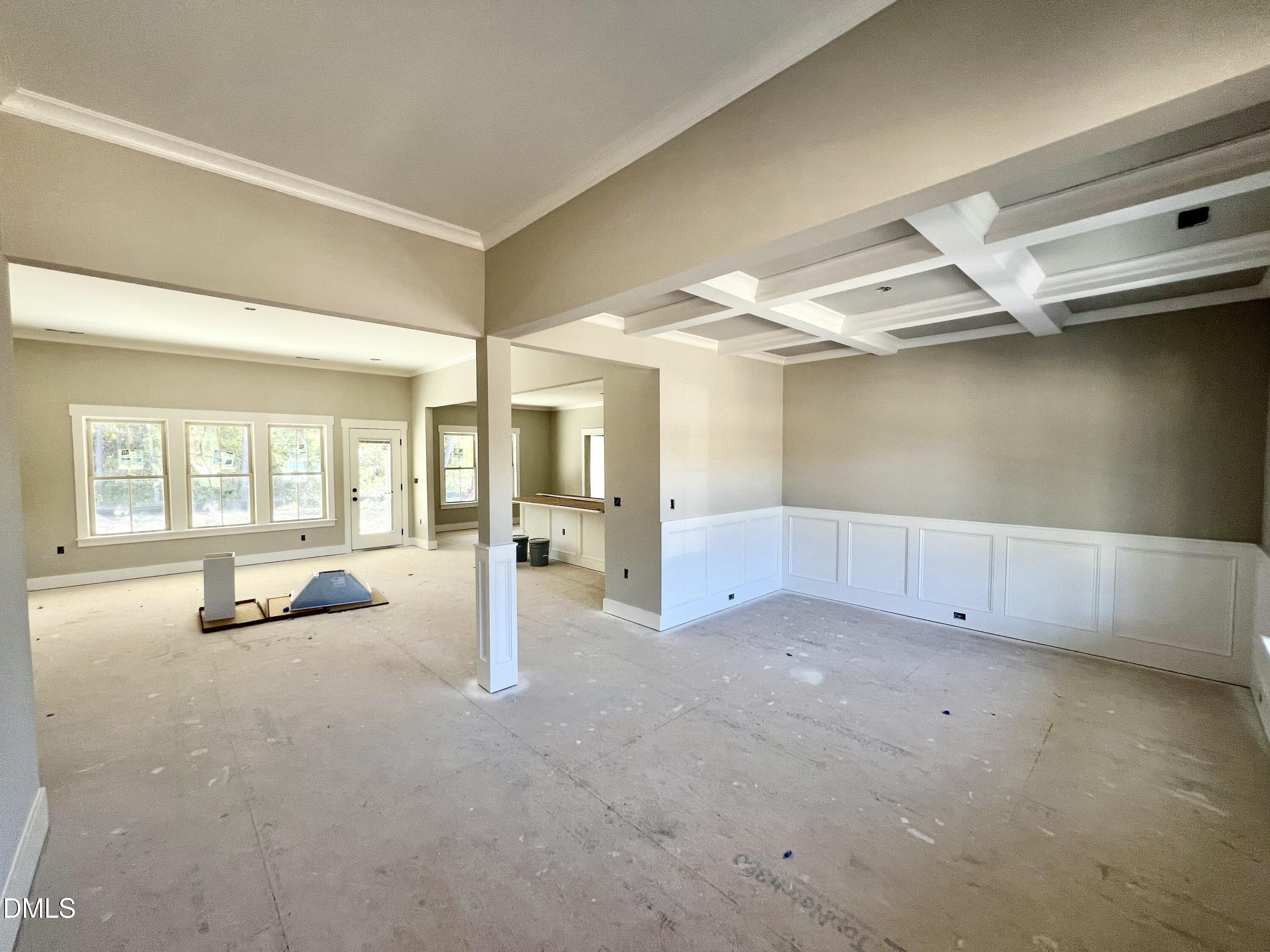 143 Hillstead Way Property Photo 3