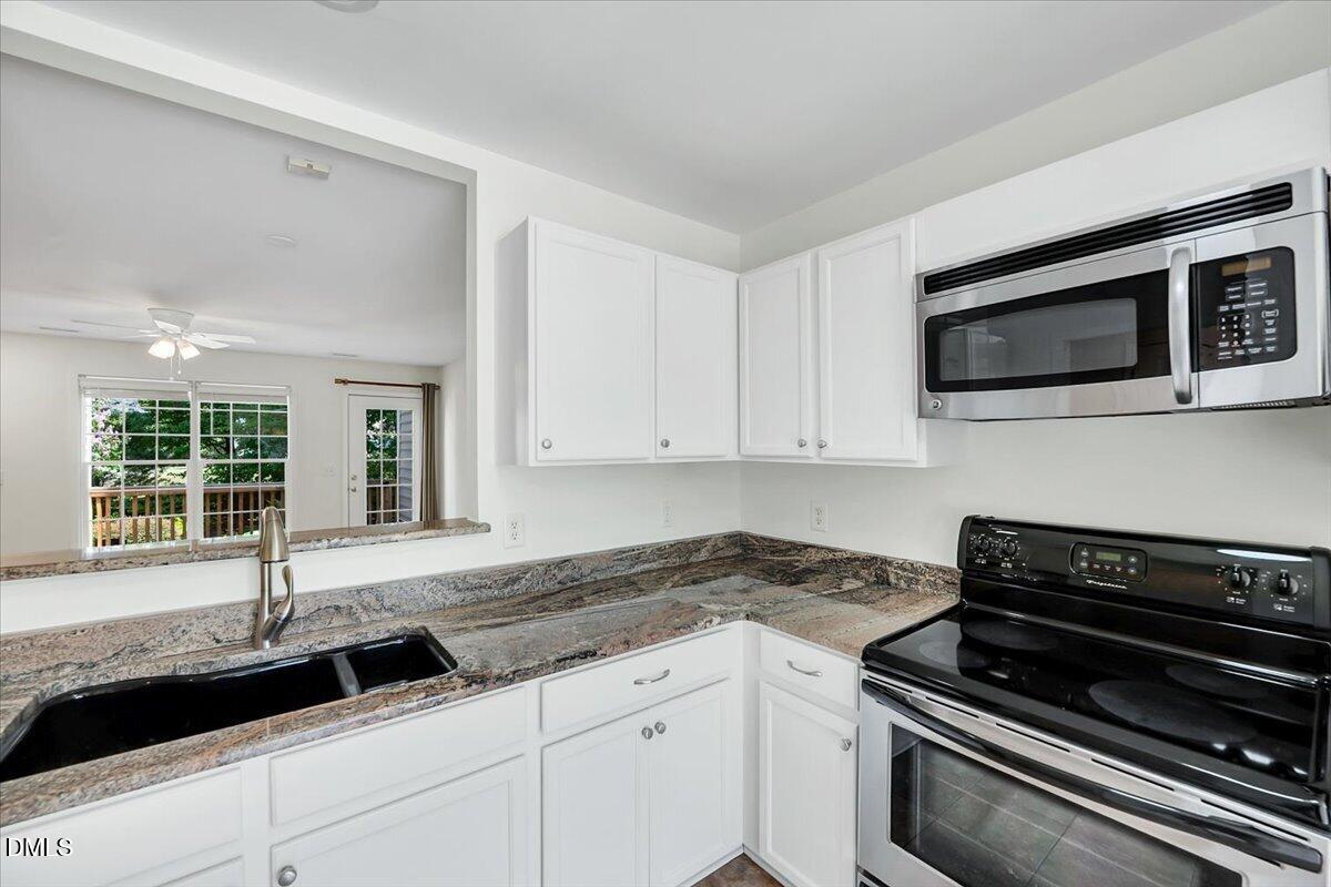 204 Knightsborough Way Property Photo 13