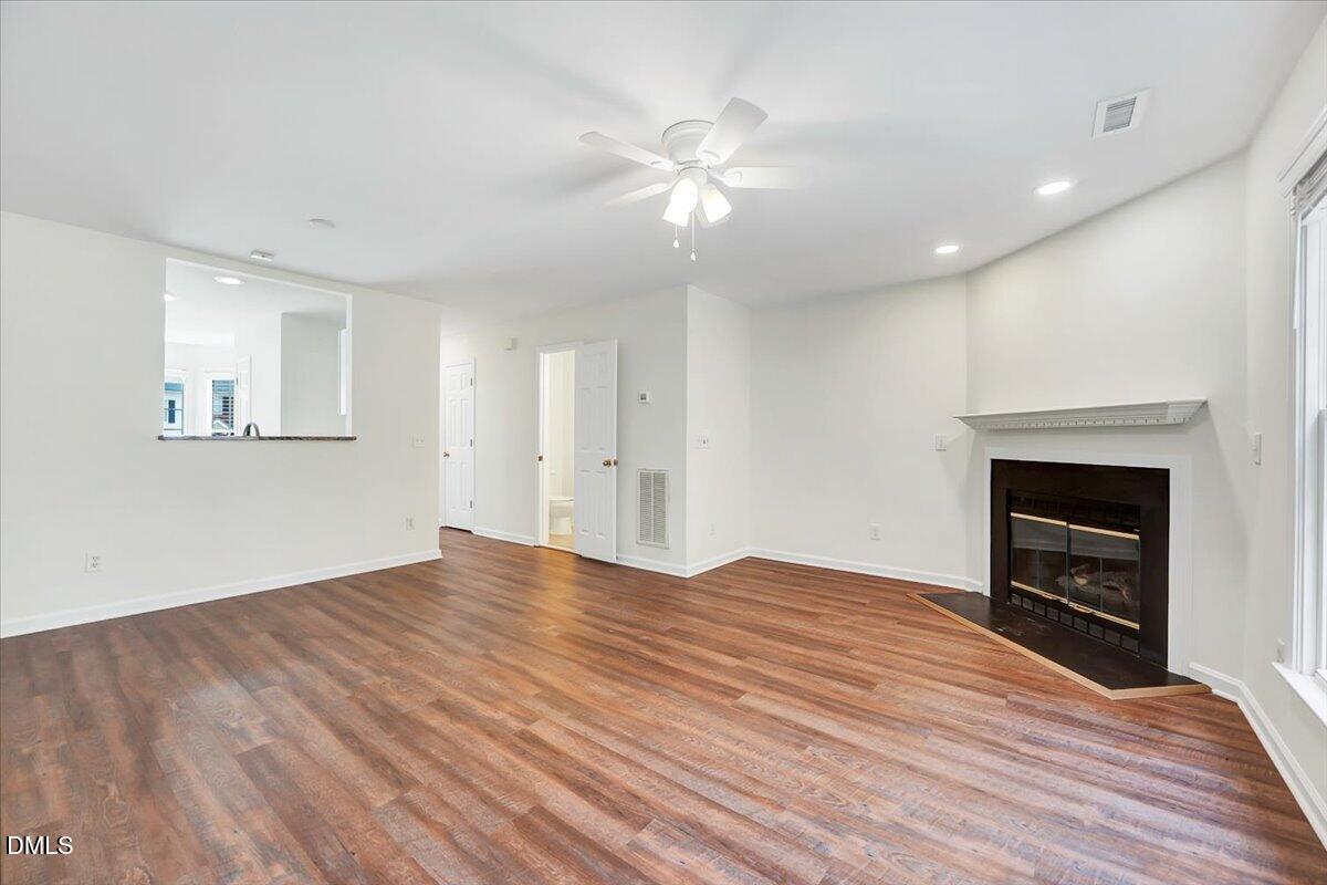 204 Knightsborough Way Property Photo 14