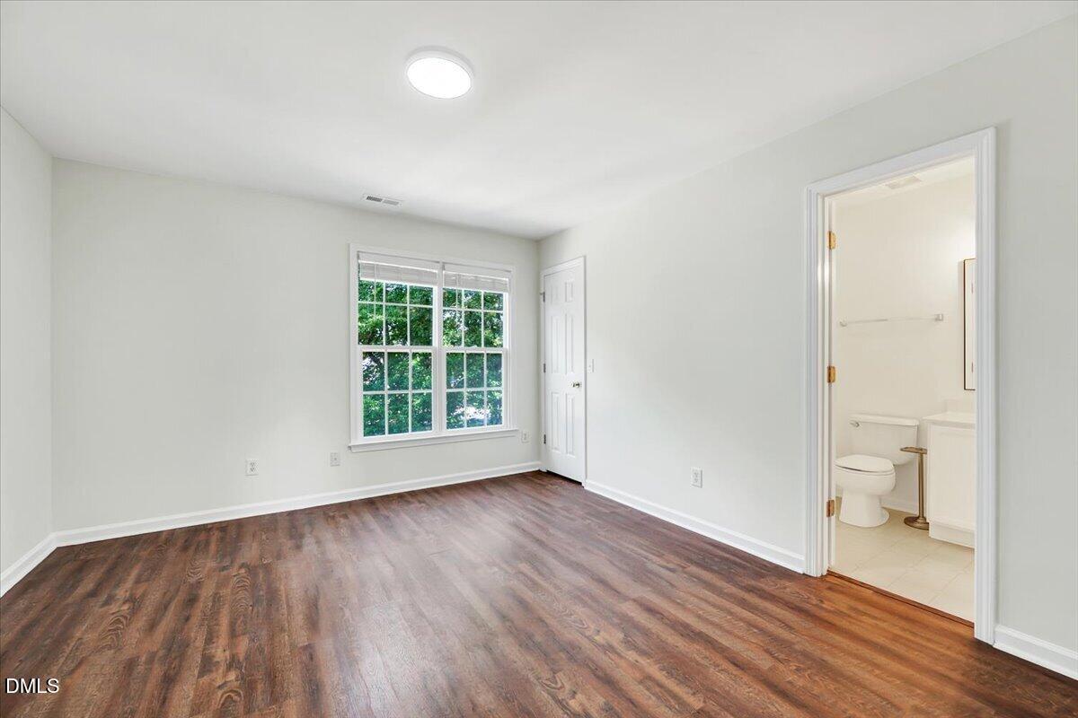 204 Knightsborough Way Property Photo 18