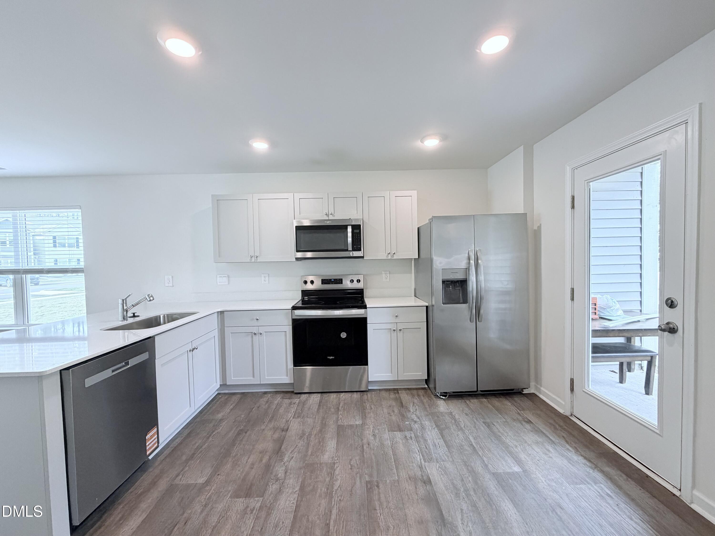 8640 Brixton Shay Drive Property Photo 3