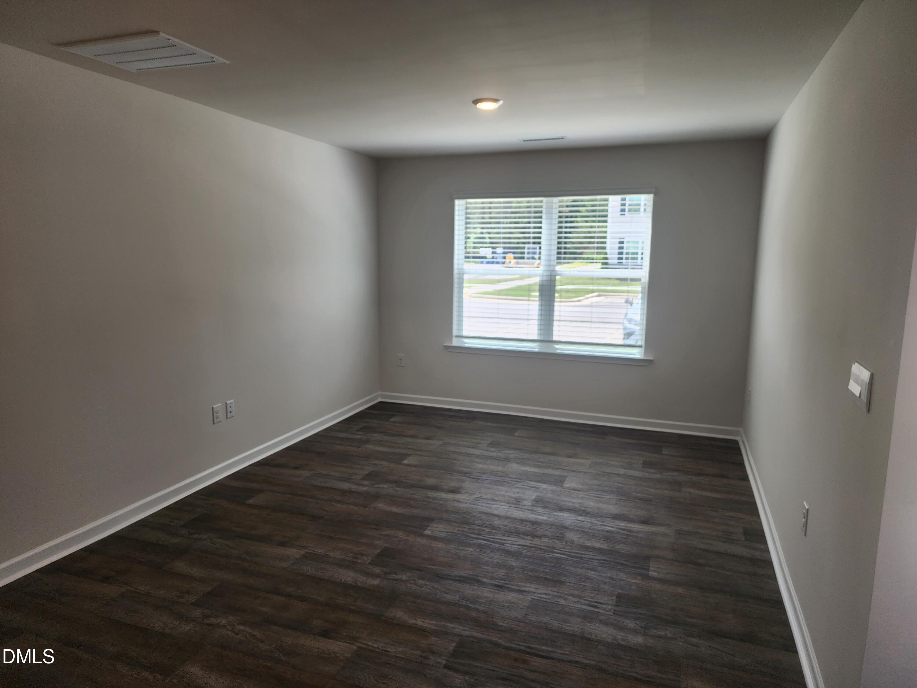 8640 Brixton Shay Drive Property Photo 4