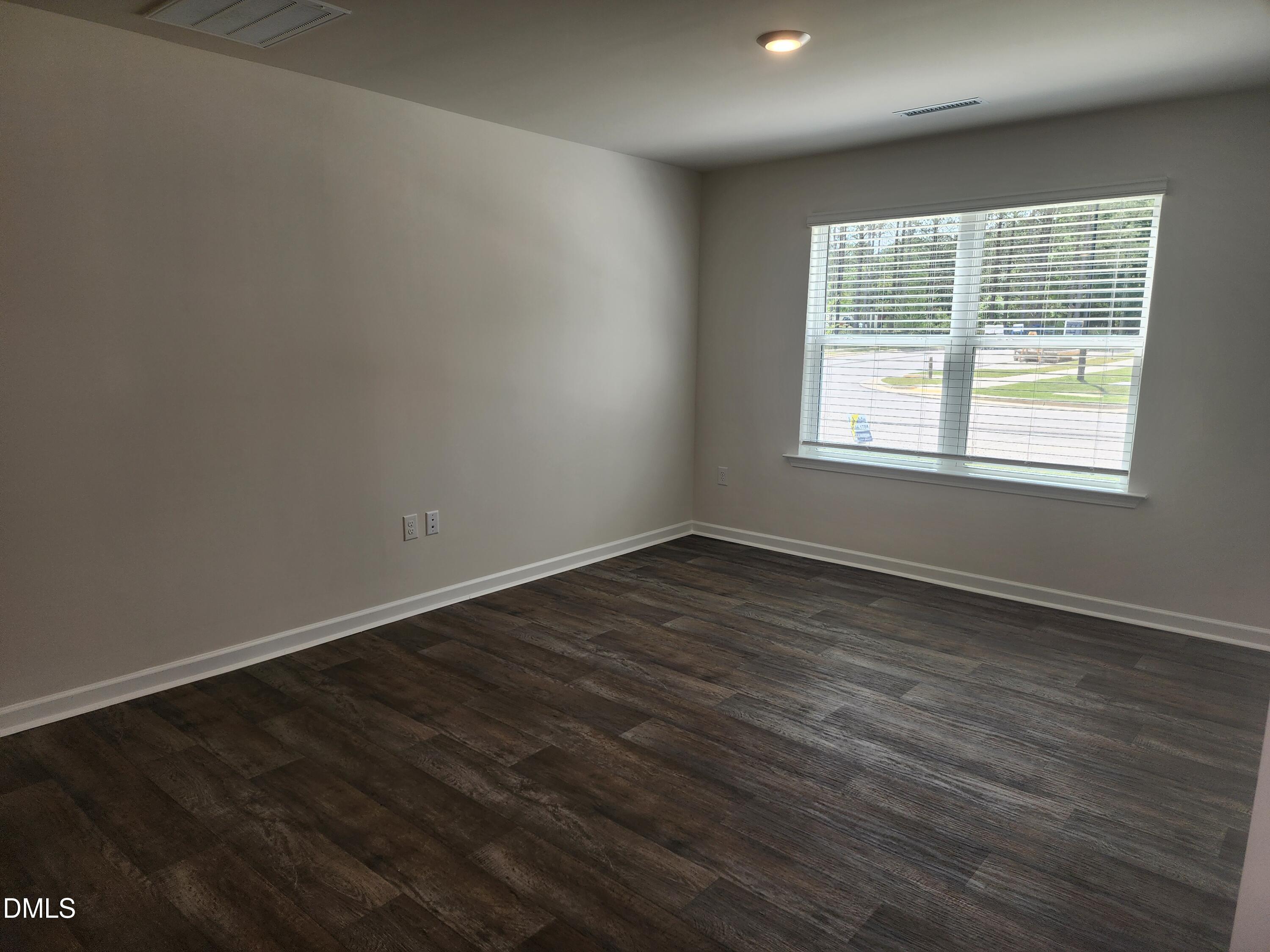 8640 Brixton Shay Drive Property Photo 5