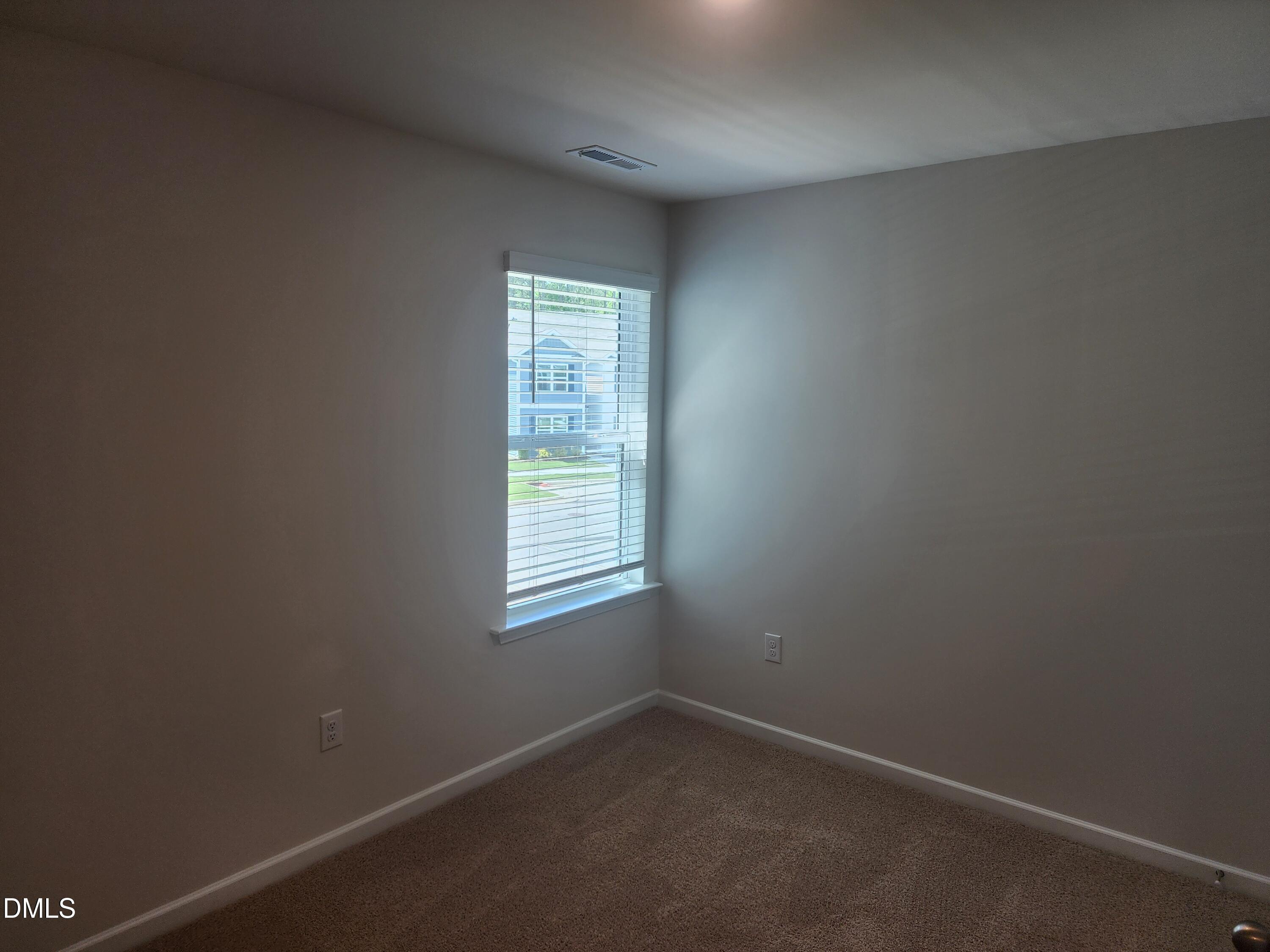 8640 Brixton Shay Drive Property Photo 8