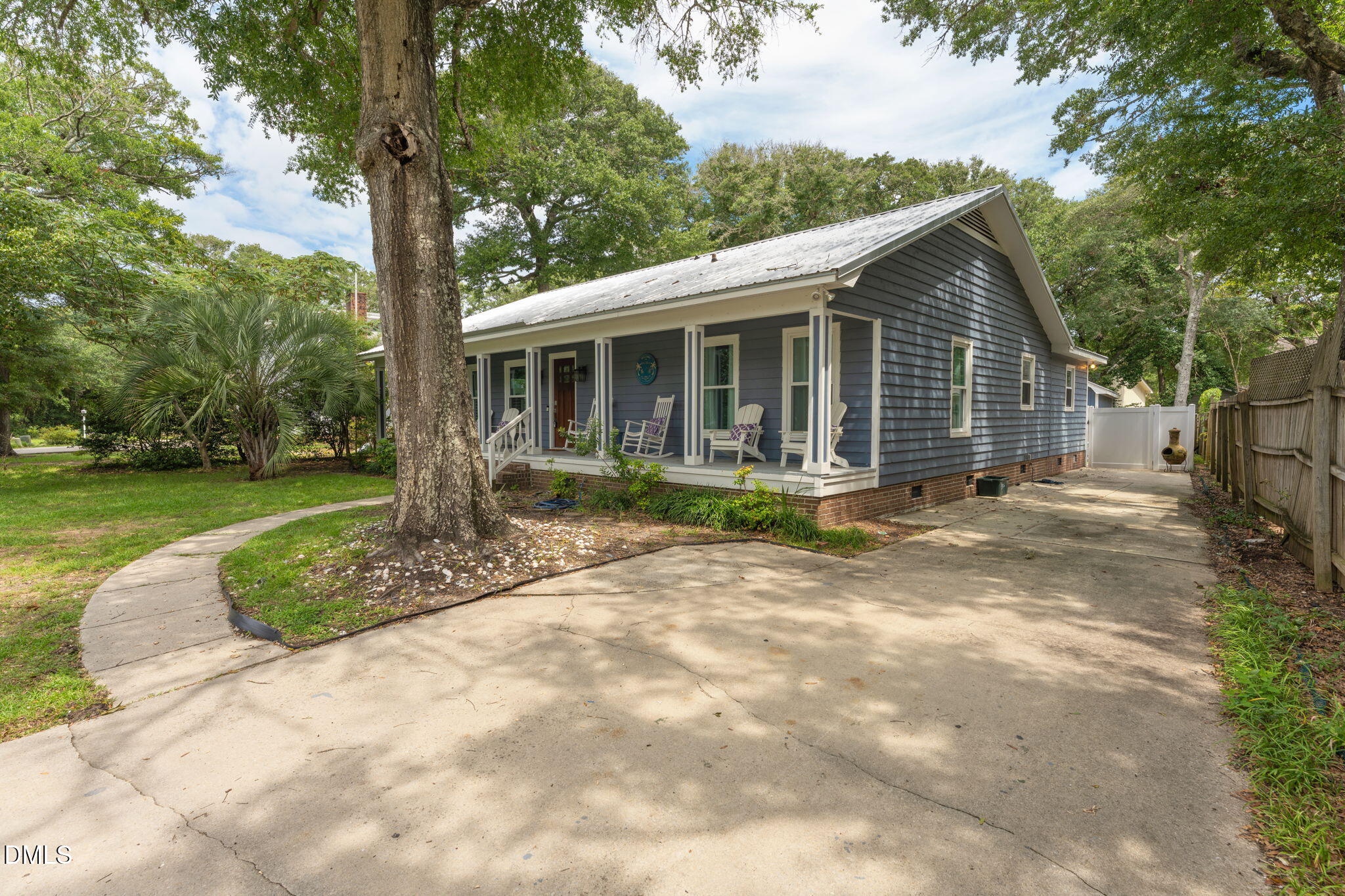 108 Paula Circle Se Property Photo 6