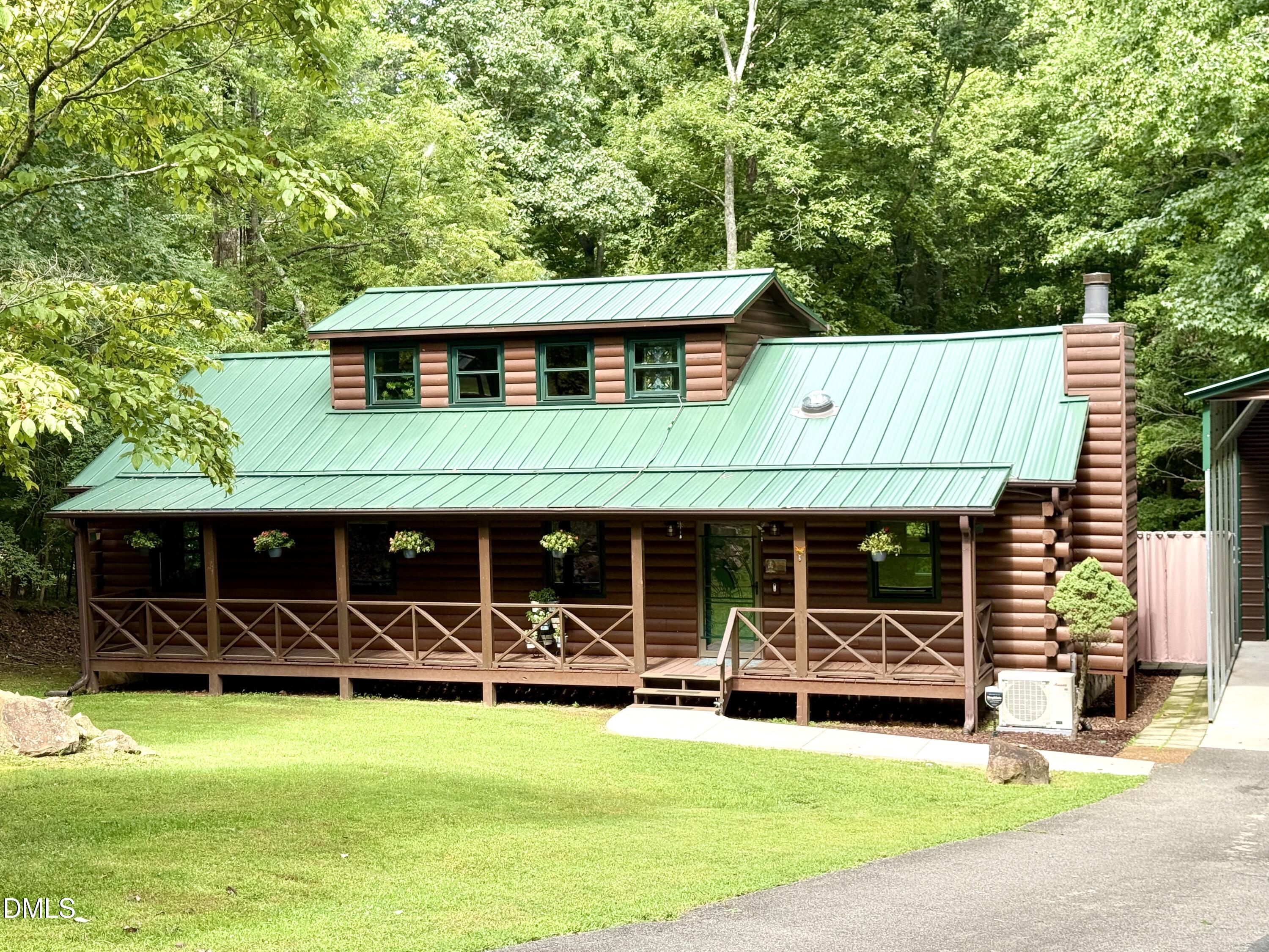 3216 Oak Knob Court Property Photo 1