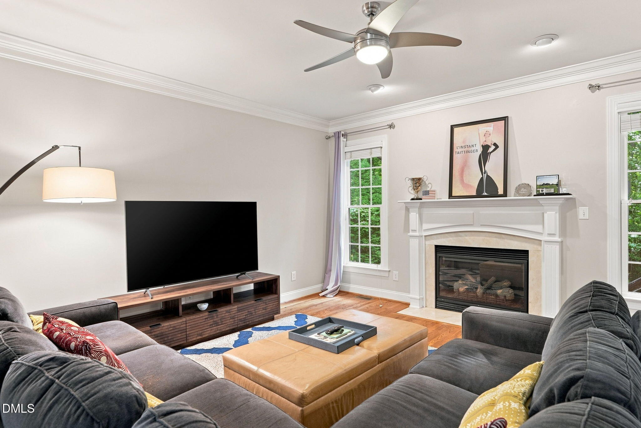 2405 Thurrock Drive Property Photo 11