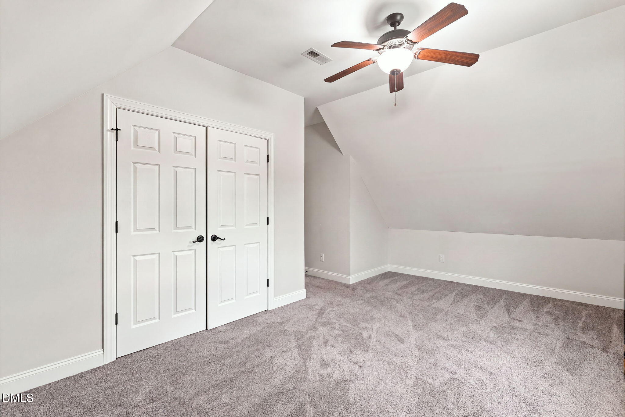 2405 Thurrock Drive Property Photo 49