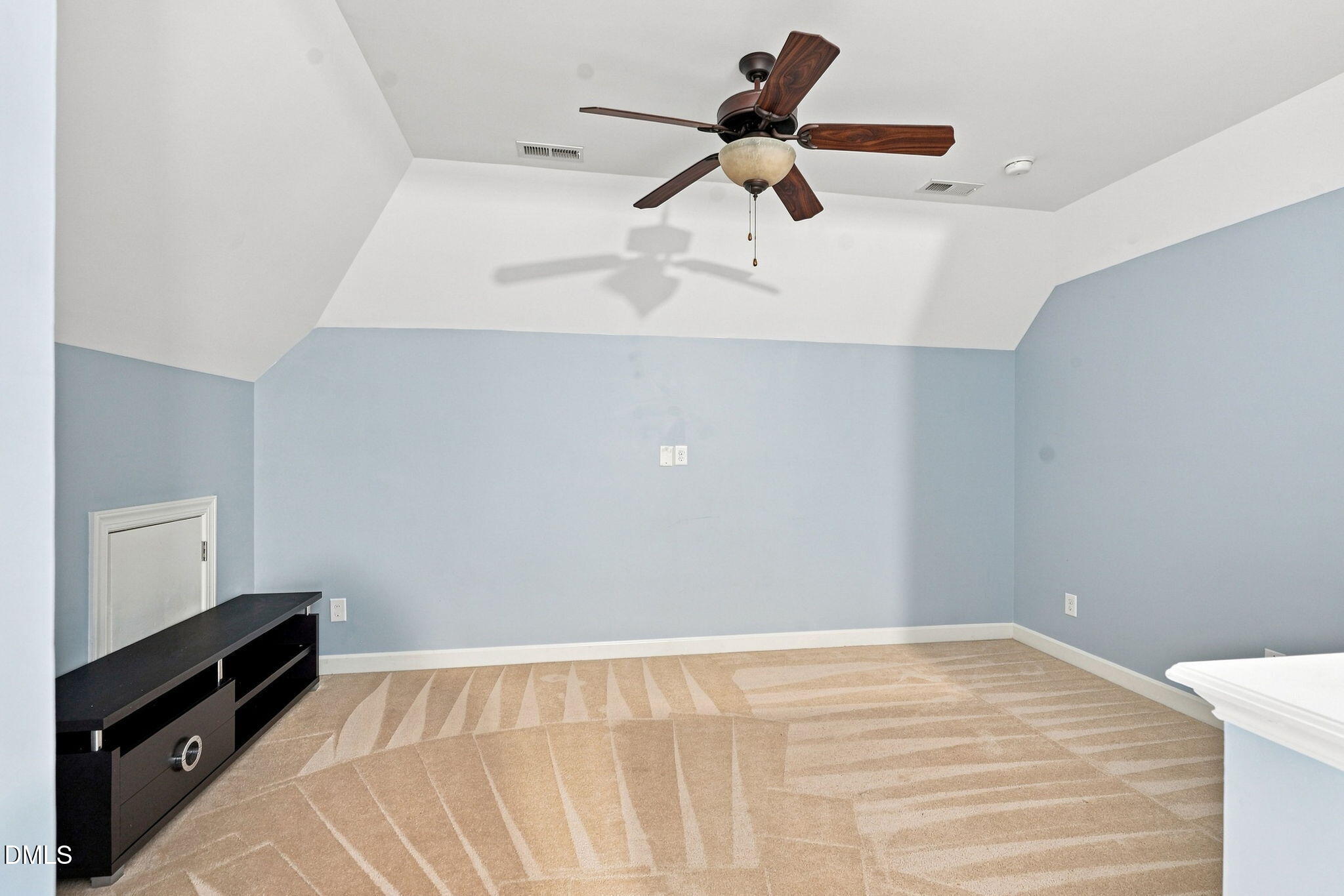 2405 Thurrock Drive Property Photo 57