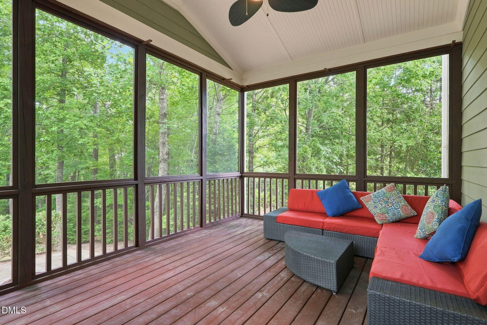 2405 Thurrock Drive Property Photo 59