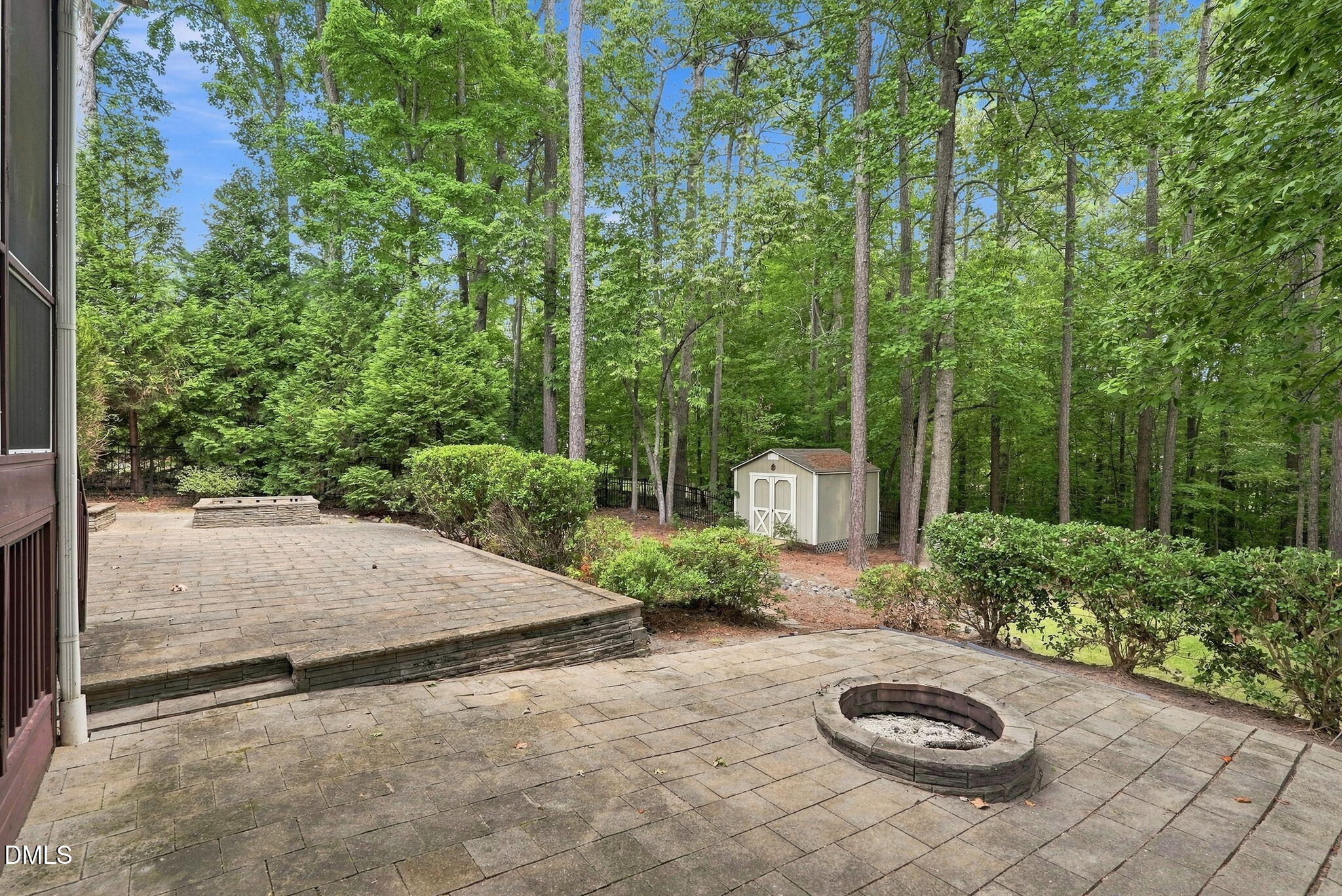 2405 Thurrock Drive Property Photo 63