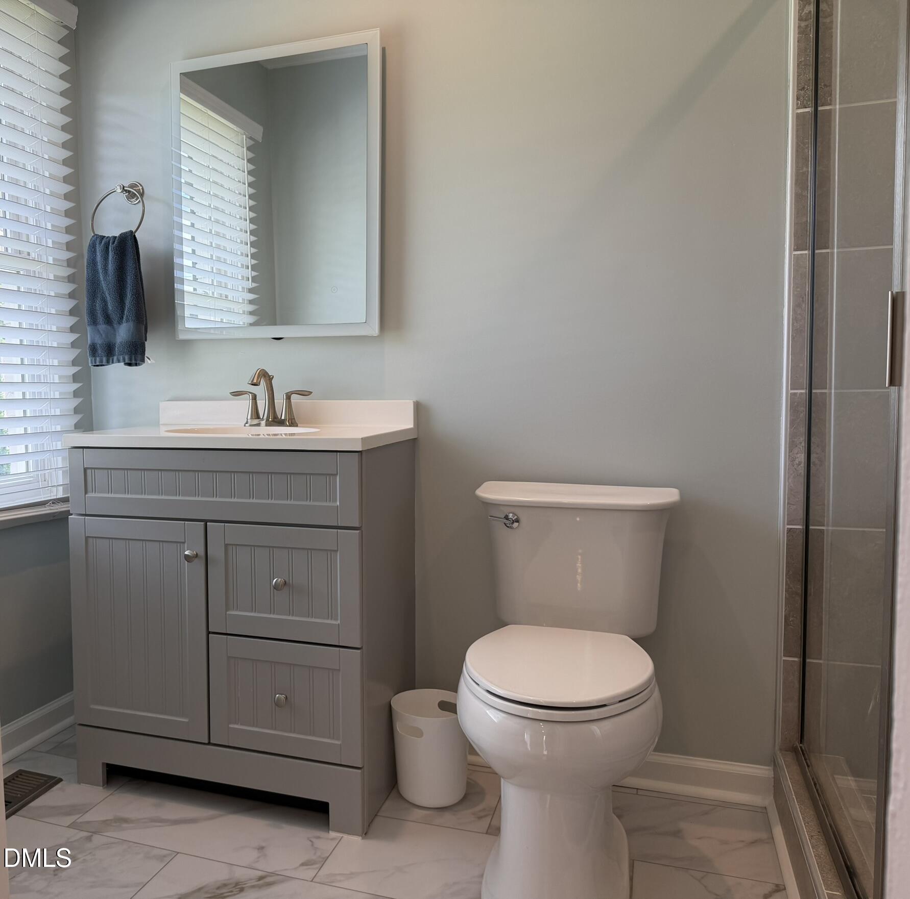 2736 Knowles Street Property Photo 12