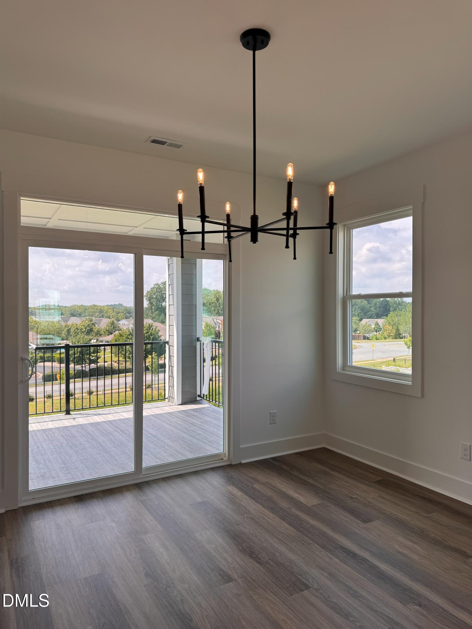 800 Portia Way Property Photo 20