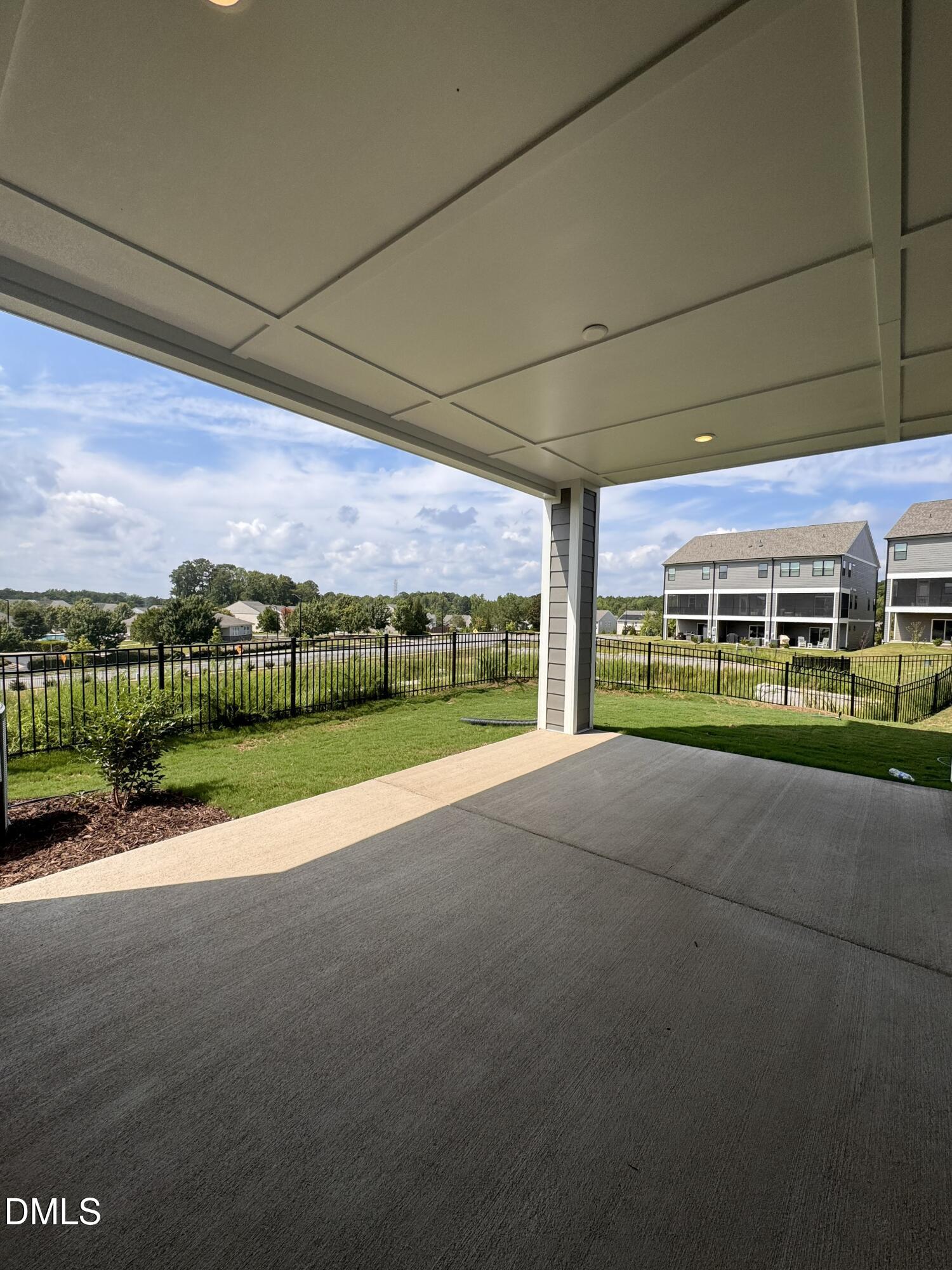 800 Portia Way Property Photo 23