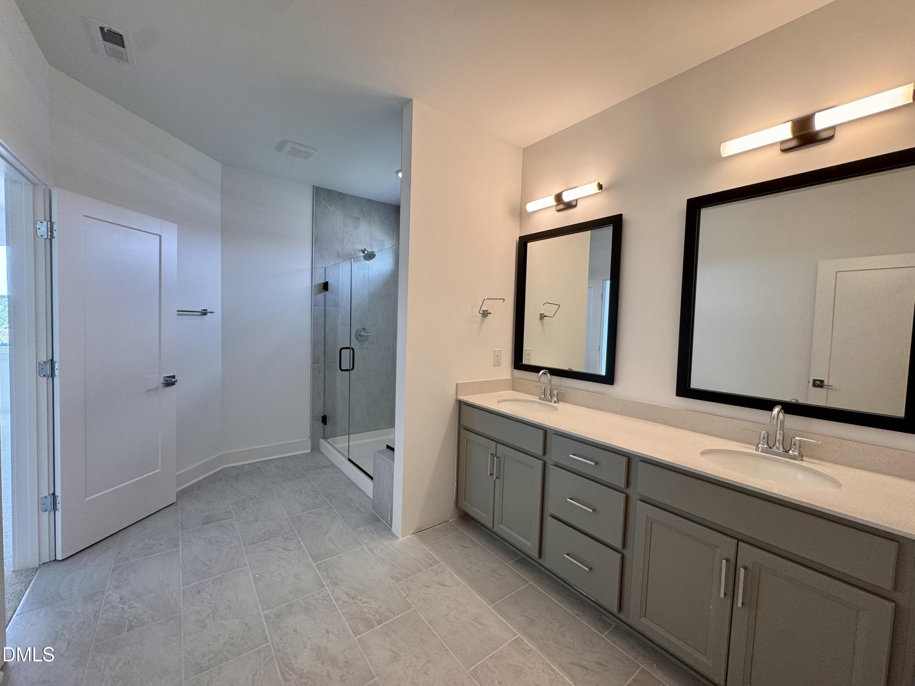 800 Portia Way Property Photo 24