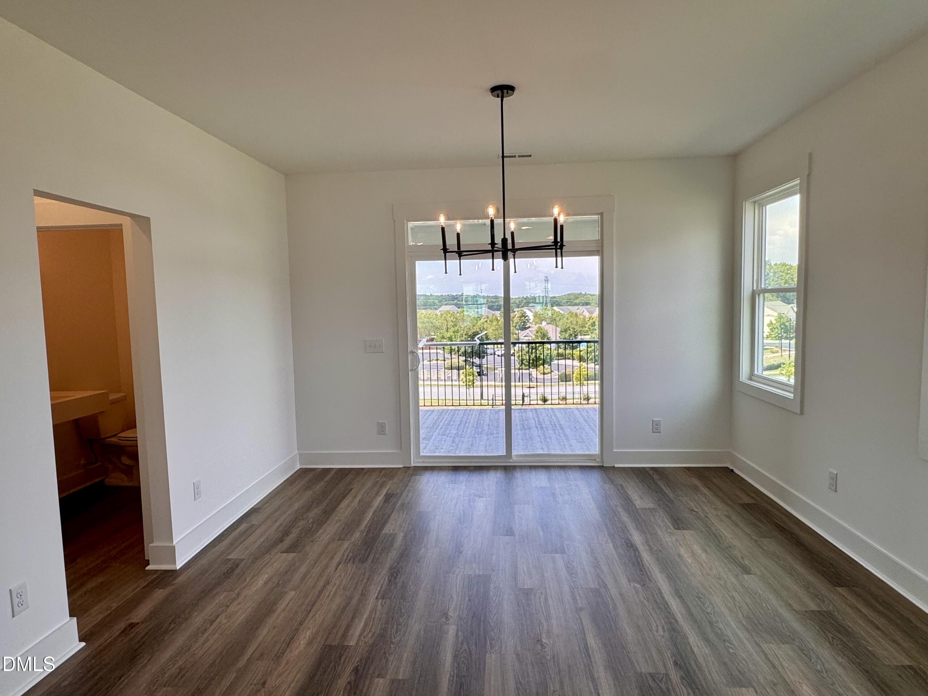 800 Portia Way Property Photo 29