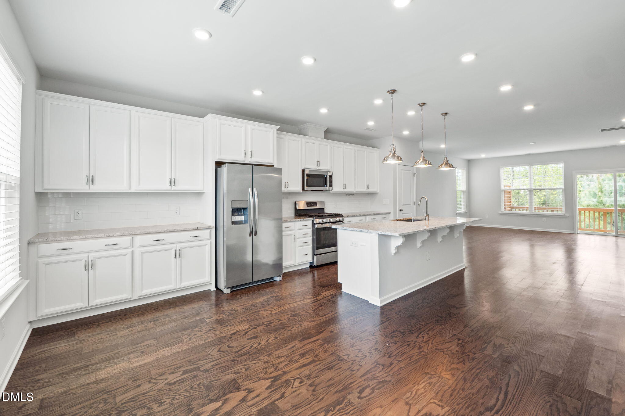 1039 Commack Drive Property Photo 11
