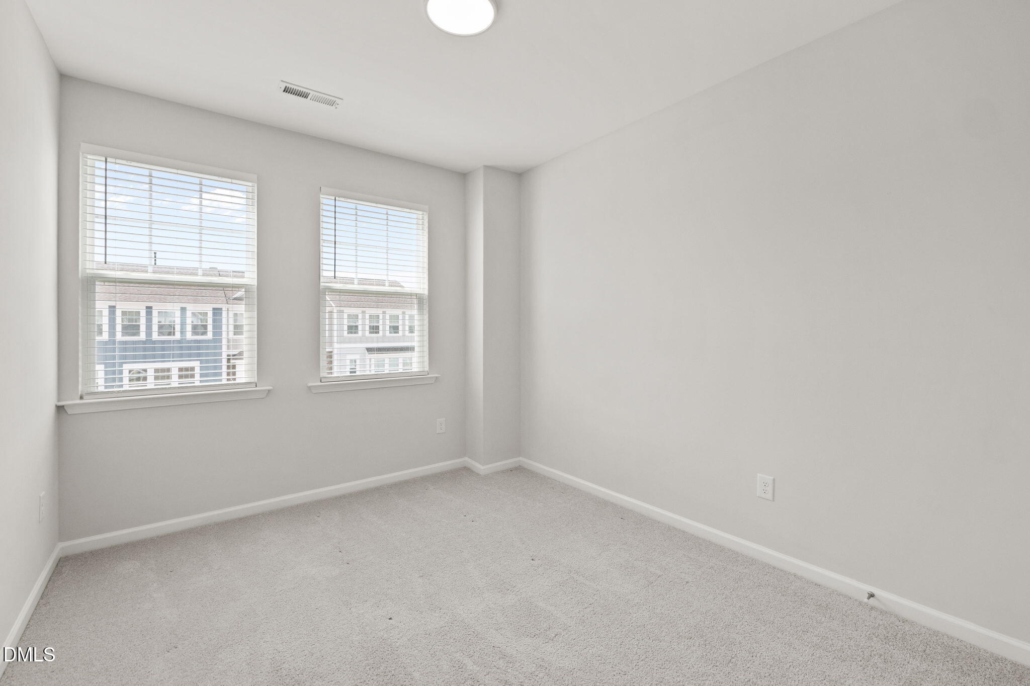 1039 Commack Drive Property Photo 33