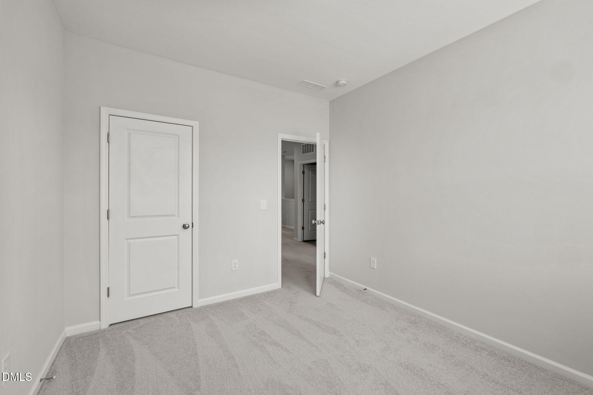 1039 Commack Drive Property Photo 34