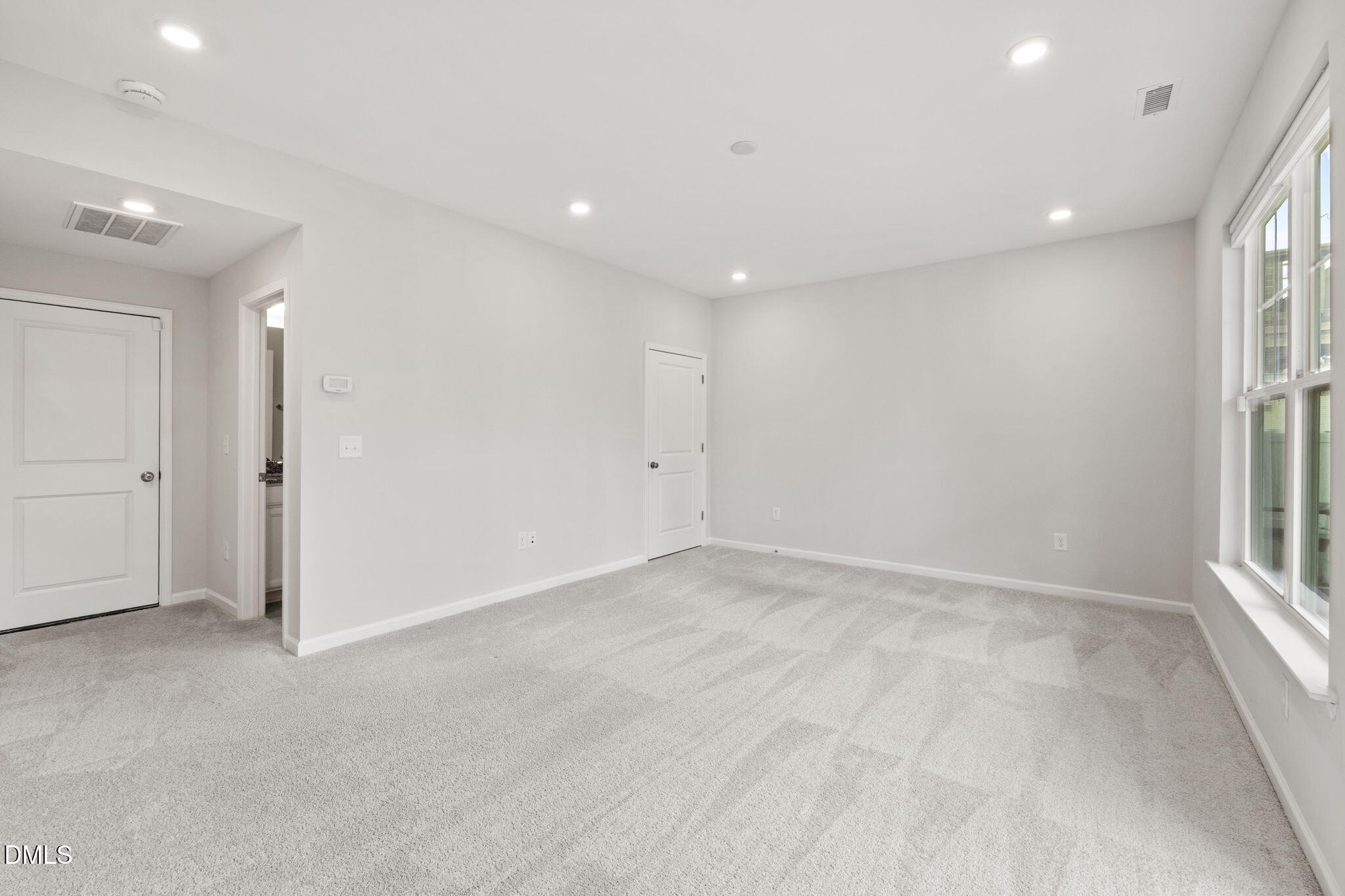 1039 Commack Drive Property Photo 38