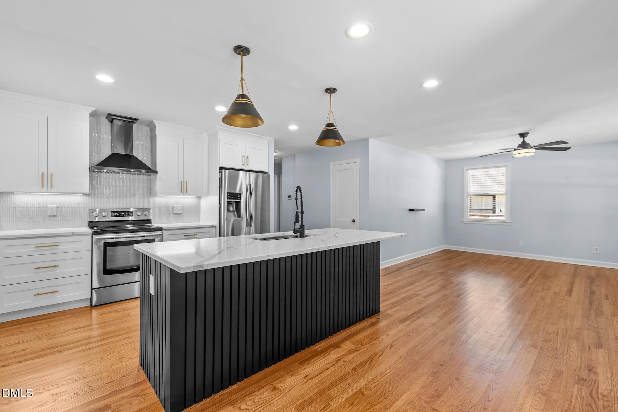 2115 Bellaire Avenue Property Photo 8