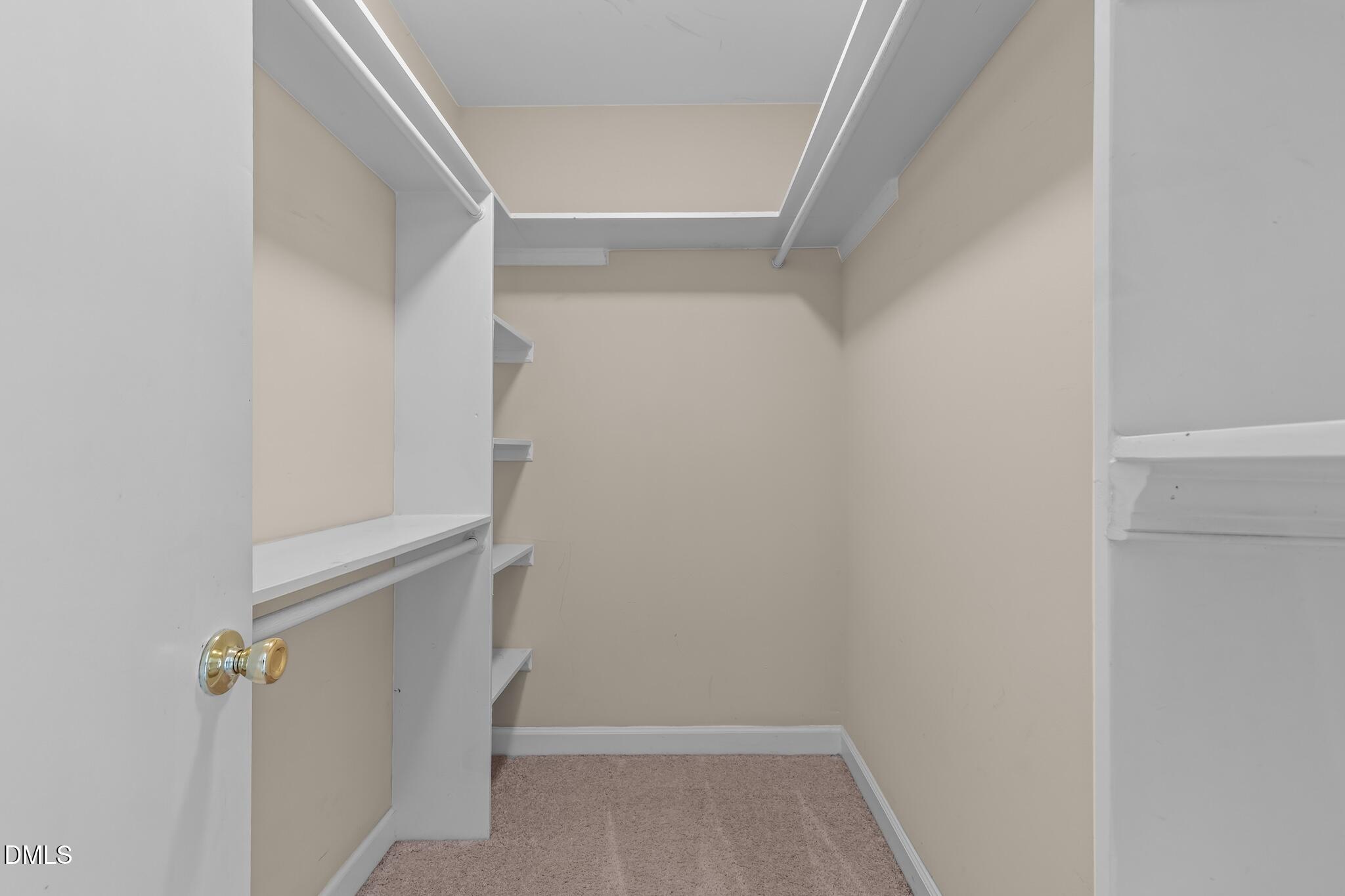 2115 Bellaire Avenue Property Photo 23