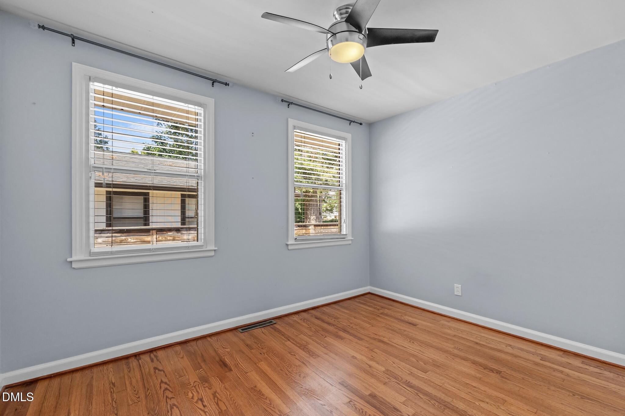 2115 Bellaire Avenue Property Photo 28
