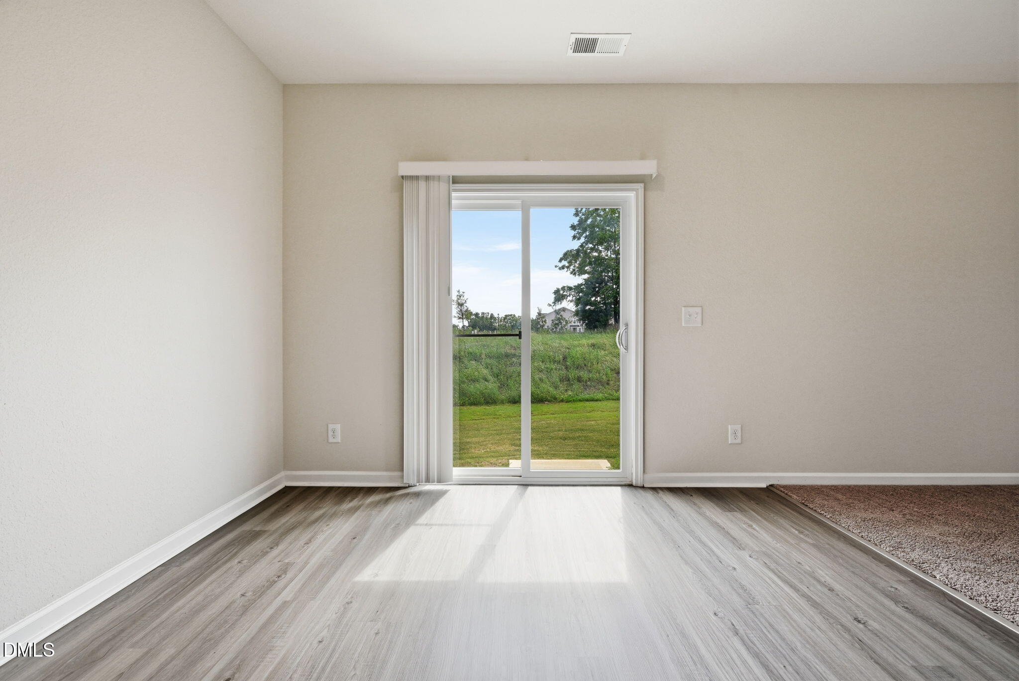 65 Royal Meadow Drive Property Photo 7