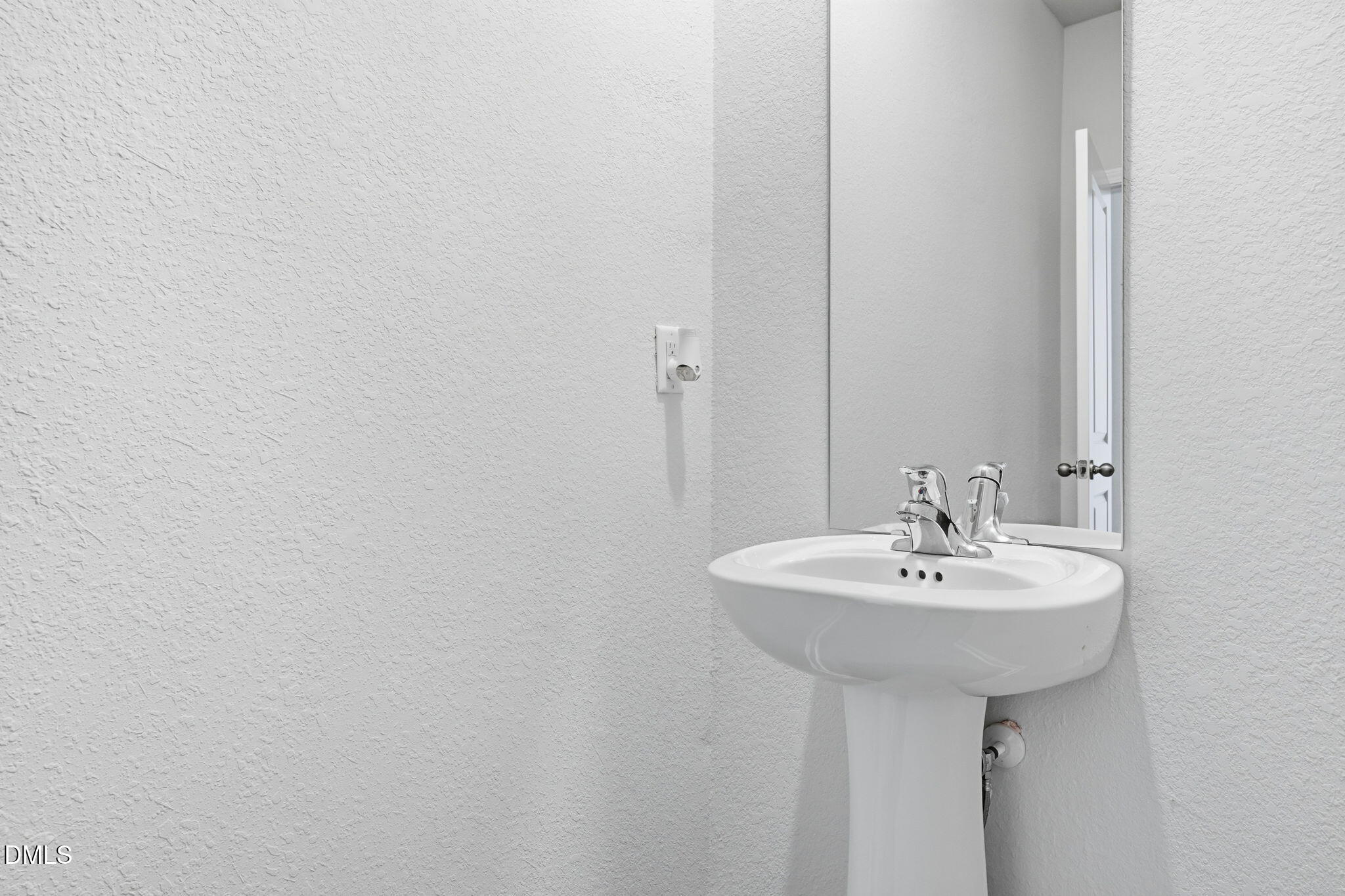 65 Royal Meadow Drive Property Photo 26